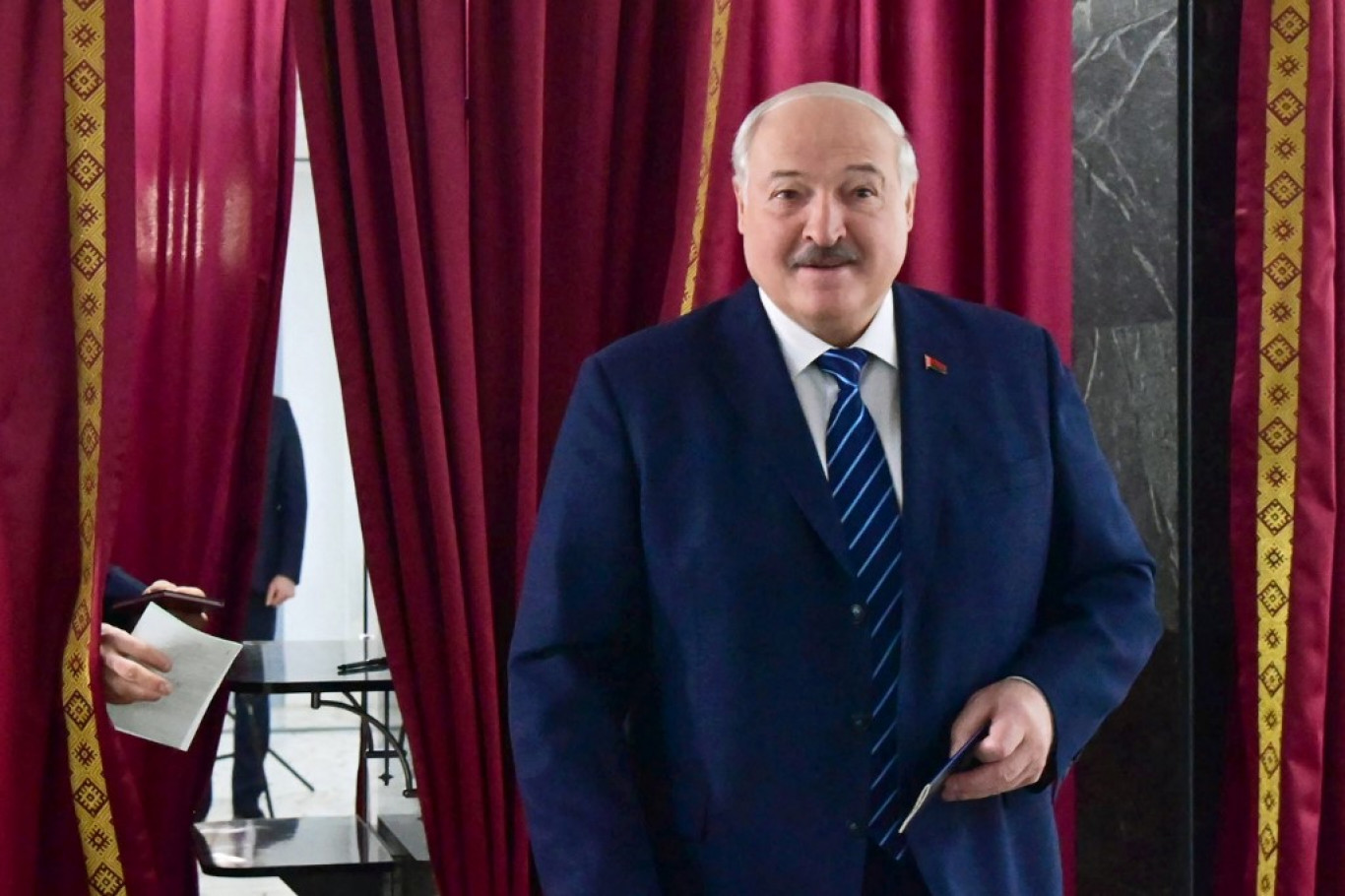 A fehérorosz diktátor népe nevében is gratulál Sulyok Tamásnak a megválasztásához