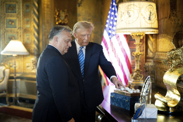 Orbán Viktor és az amerikai elnök (még az újraválasztása előtt) Trump floridai rezidenciáján, Mar-a-Lagóban 2024. március 8-án.