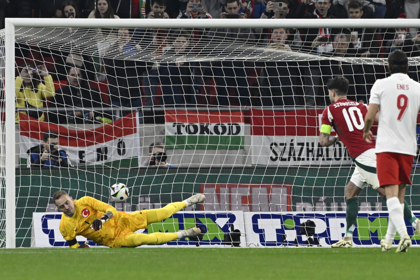 A törököket is legyőzte a magyar futballválogatott