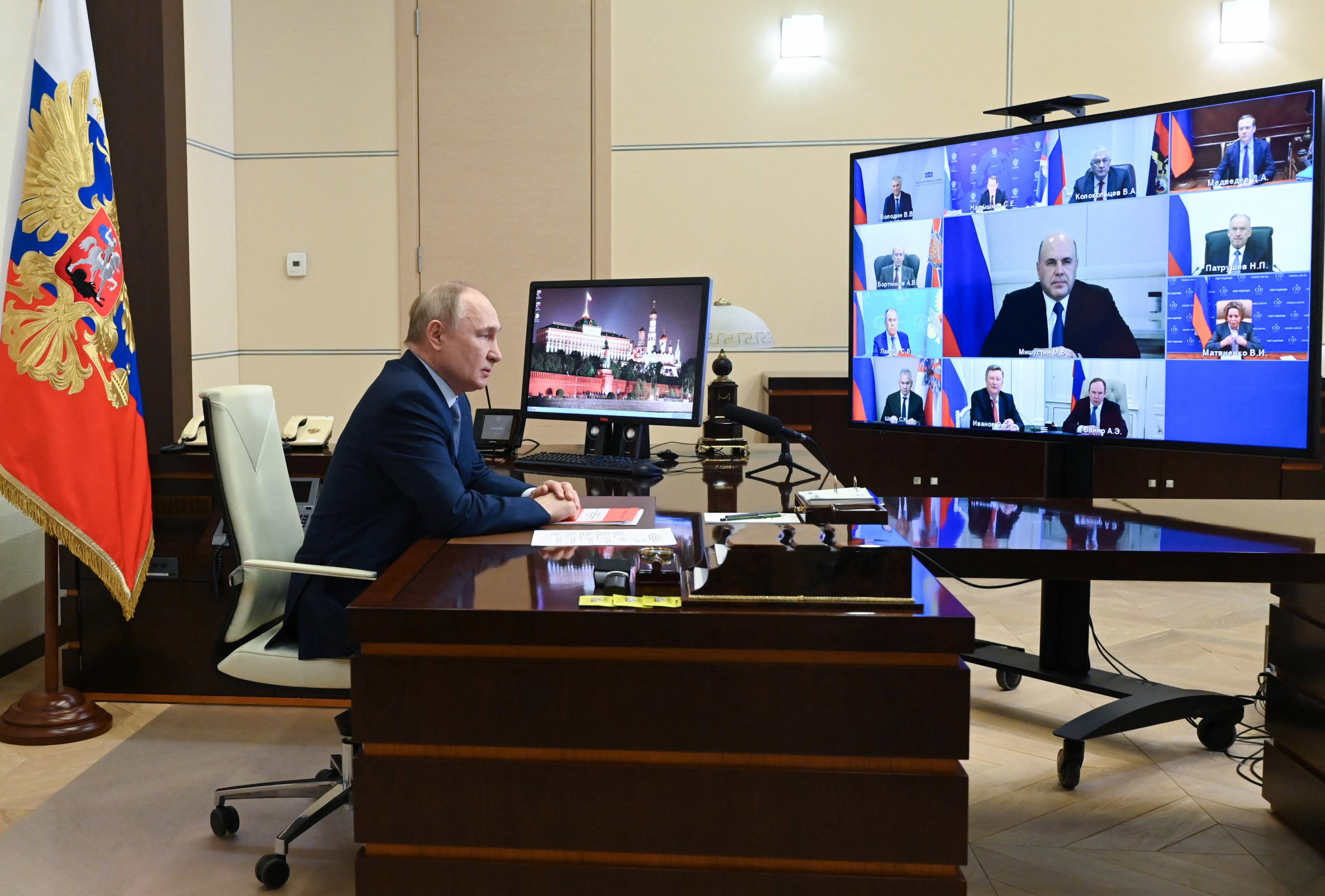 Putyin szerint Ukrajna felé akartak menekülni a moszkvai merénylők