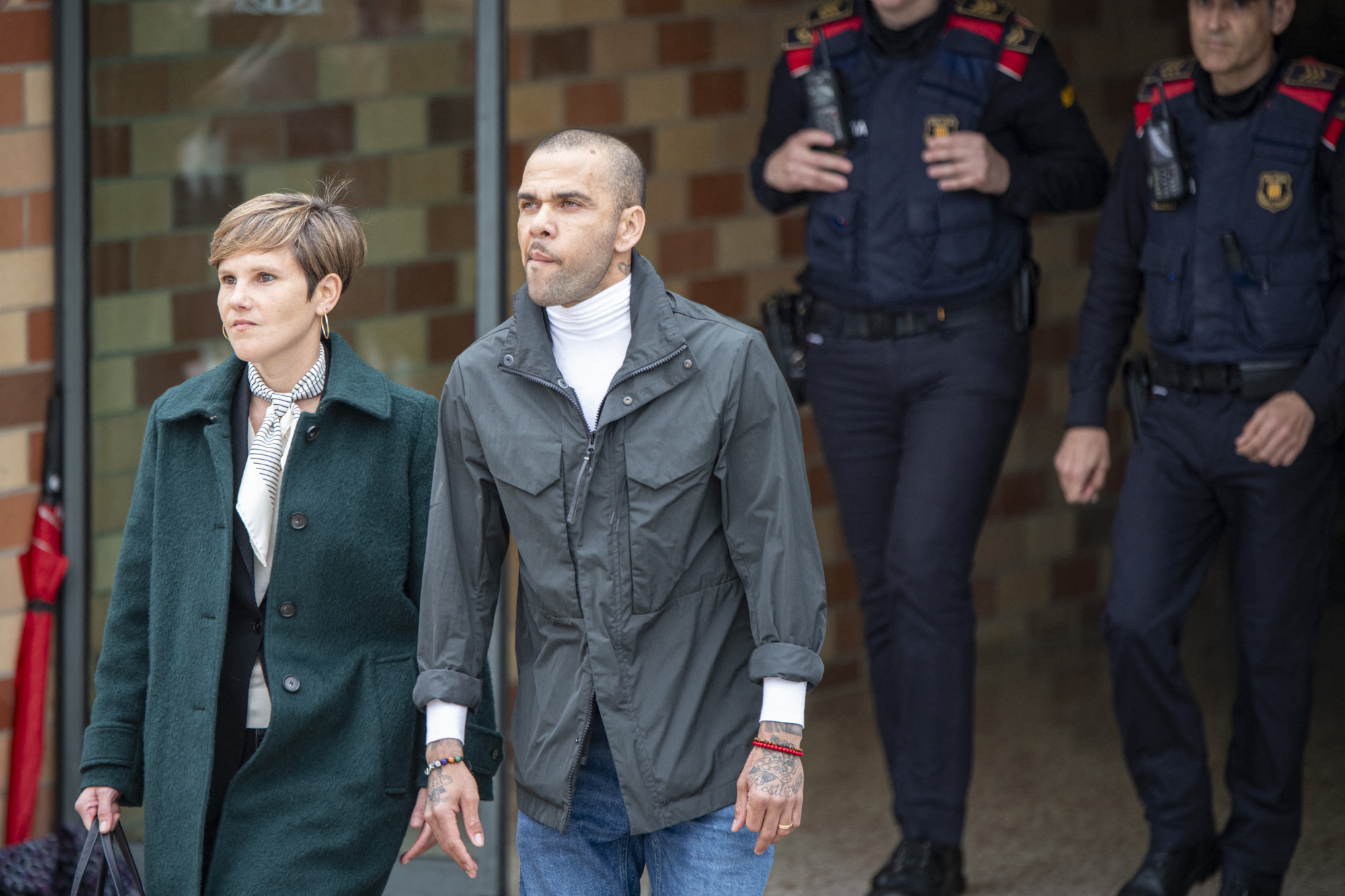 1 millió eurós óvadék ellenében szabadlábra helyezték Dani Alvest