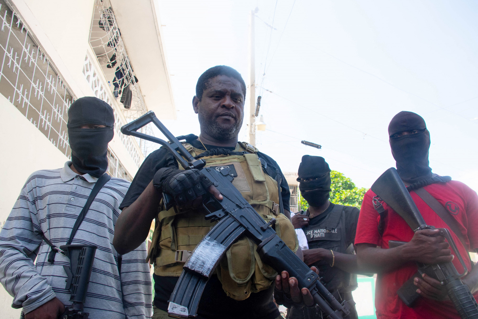 Jimmy „Barbecue” Chérizier haiti bandavezér tárgyalna a békéről
