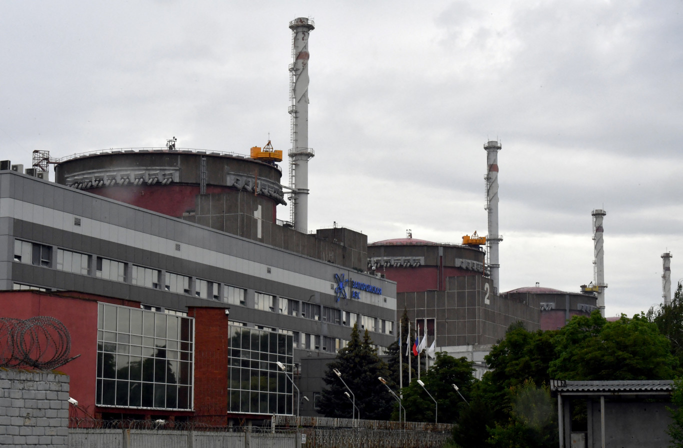 Ukrán dróntámadást jelentettek a zaporizzsjai erőműből