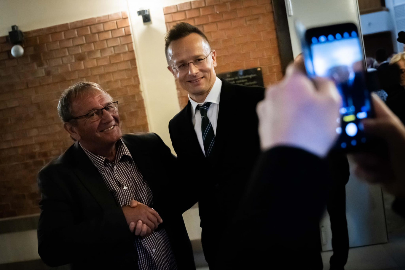 Szijjártó: Ha nem lennénk ilyen helyzetben, akkor már mi is áldozatául estünk volna a liberális világ nyomulásának