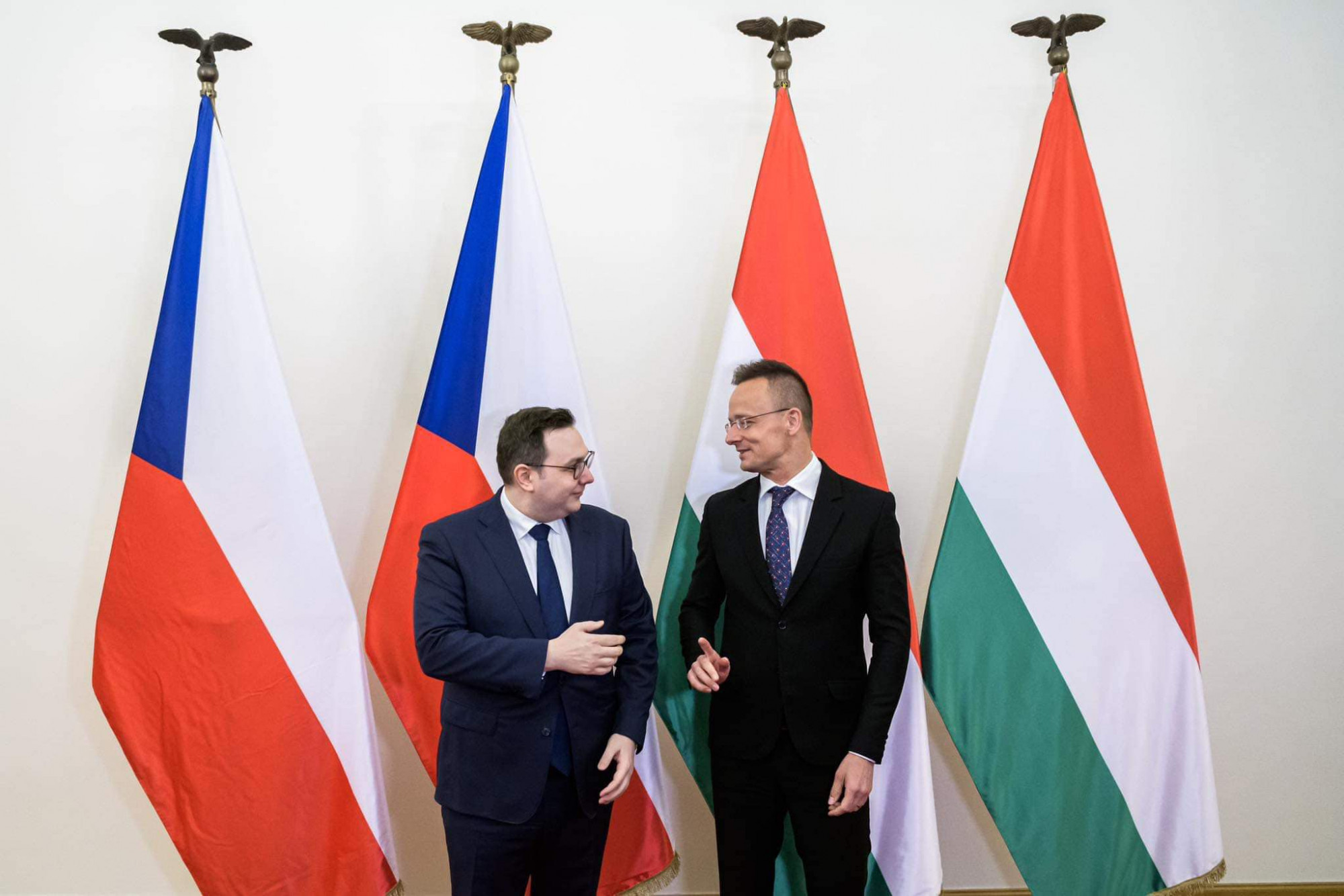 A cseh külügyminiszter Szijjártó mellett állva mondta, hogy Európa biztonsága szempontjából senki nem tesz többet, mint az ukránok
