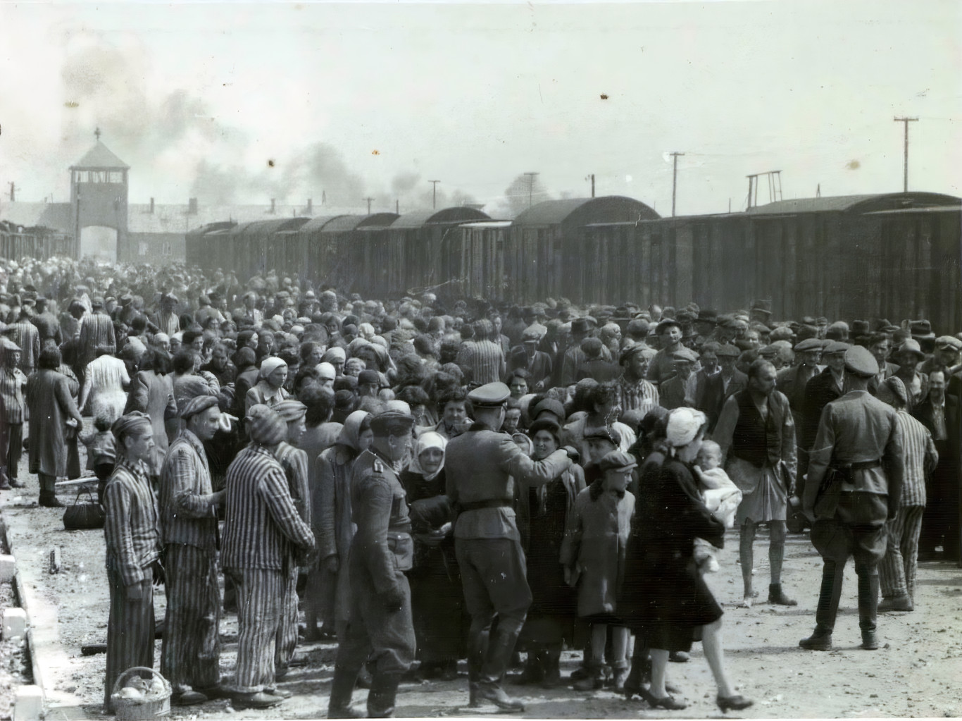 Auschwitz a holokauszt nem is annyira kényelmetlen szimbóluma