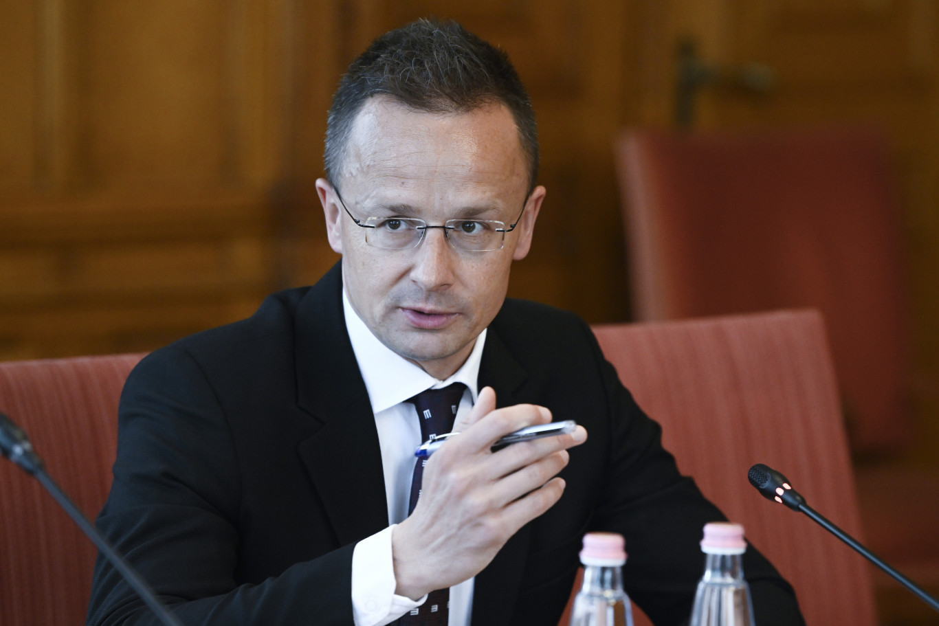 Szijjártó még mindig baloldali, progresszív merénylőről beszél