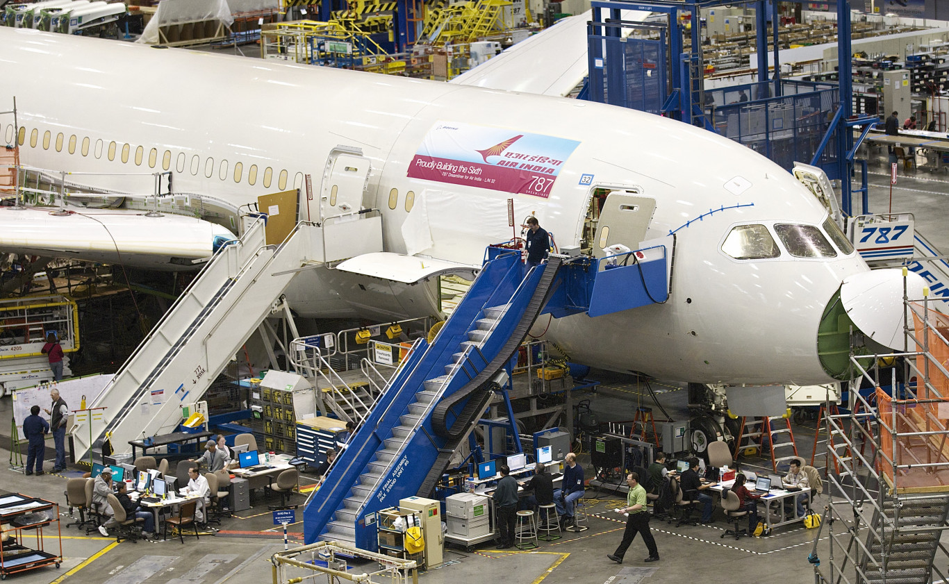 Egy munkástól tudta meg a Boeing, hogy fontos ellenőrzések maradtak el a 787 Dreamliner gyártása közben
