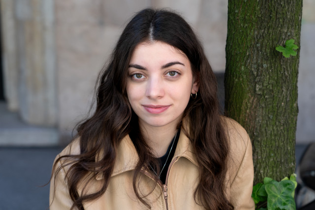 "Egy laikus ember ezt nem tudja, hogy ennek nem szabadna megtörténnie, csak rosszul érzi magát a szituációban." Bartha Sára