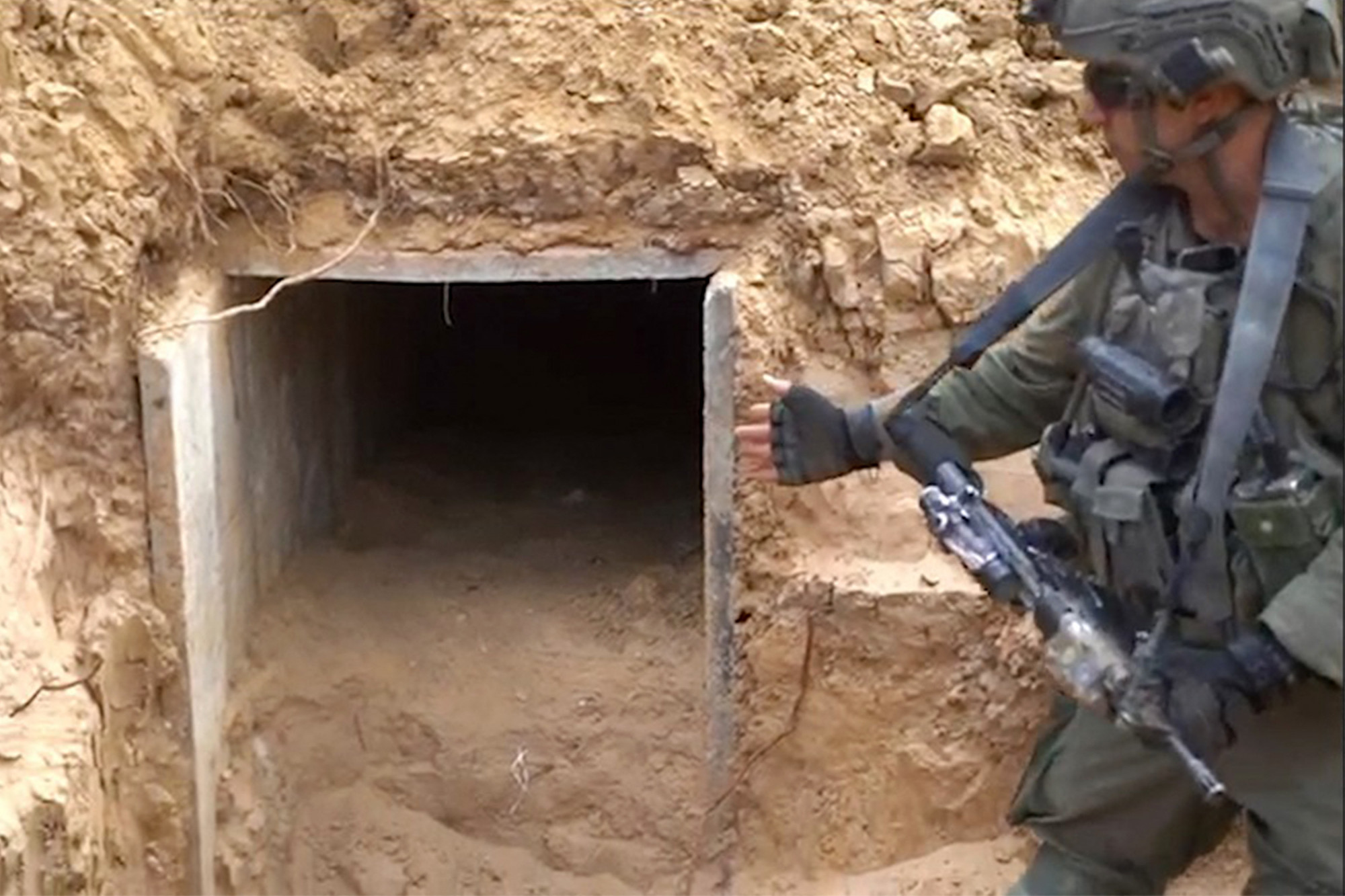 A Hamász egyik alagútjának bejárata a Gázai övezetben