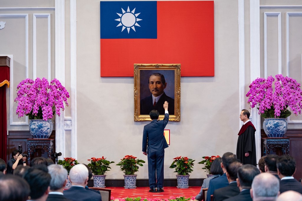 Beiktatták az új tajvani elnököt, aki Kína szerint háborút és hanyatlást hoz a régióra