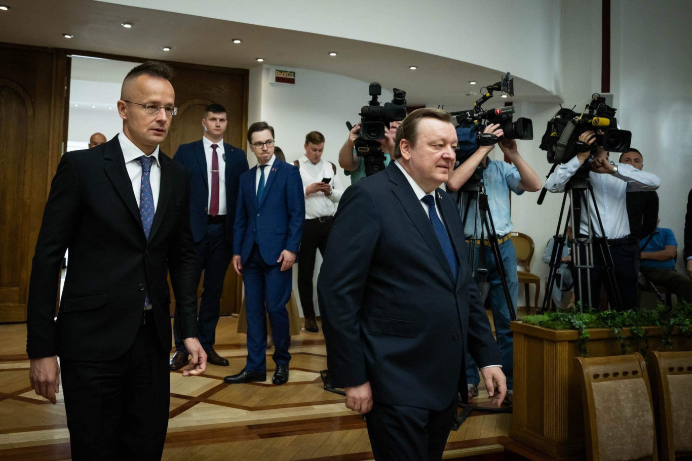 Az EU-ban csak Szijjártó nem szavazta meg az orosz és belarusz termékekre kivetett büntetővámokat