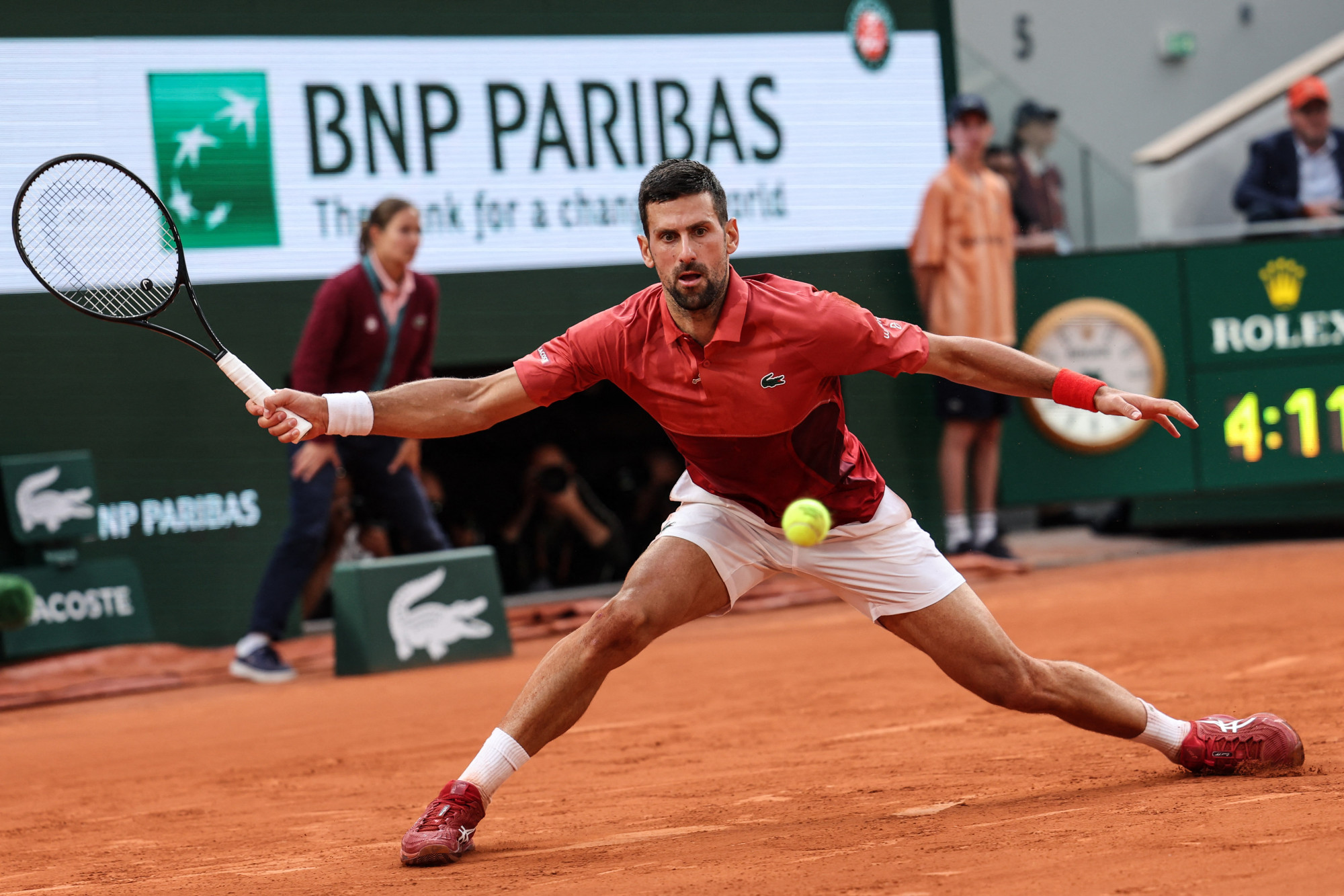 Novak Djokovic sérülés miatt visszalépett a Roland Garros negyeddöntőjétől