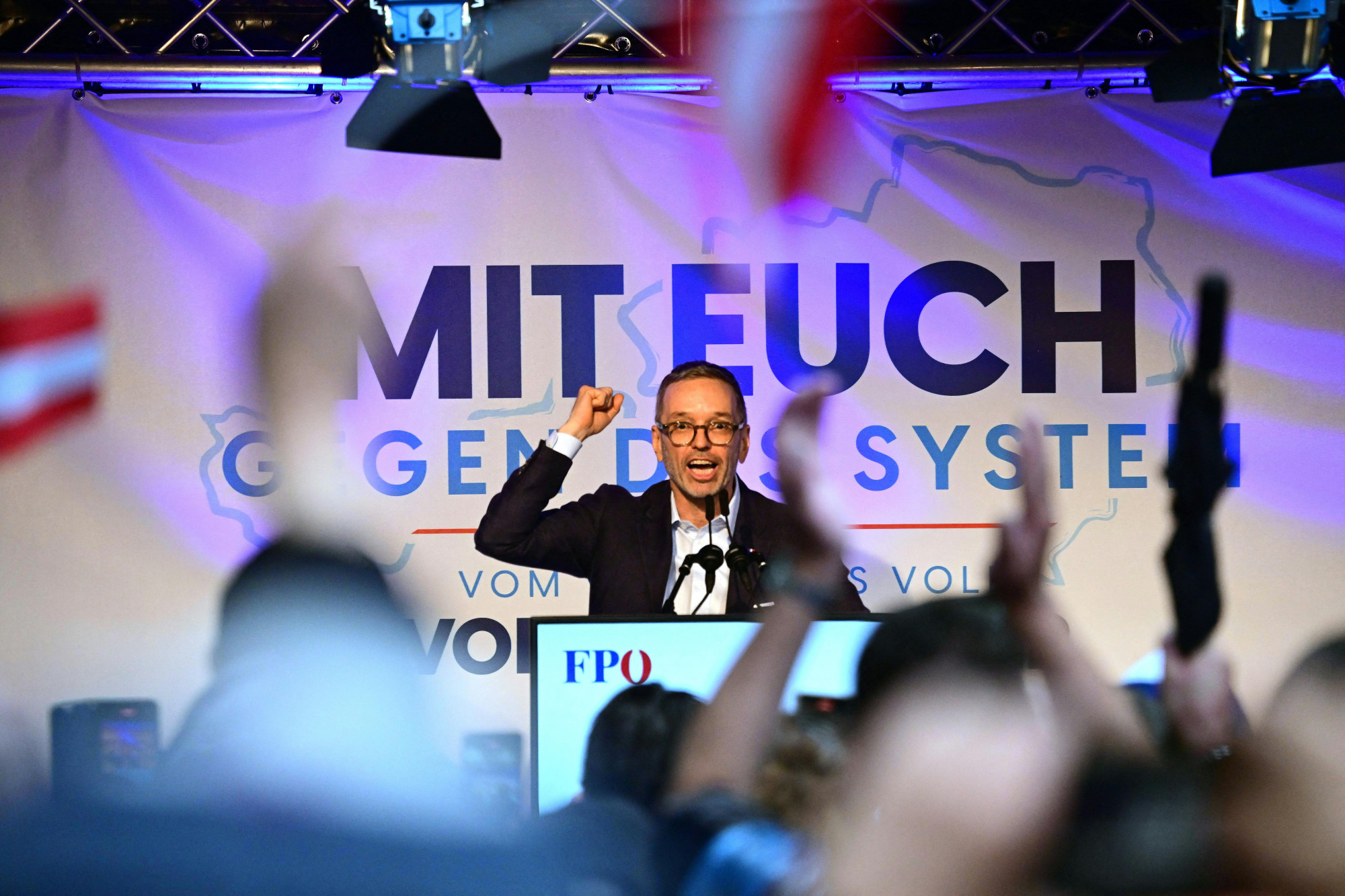 A radikáljobbos FPÖ nyert Ausztriában