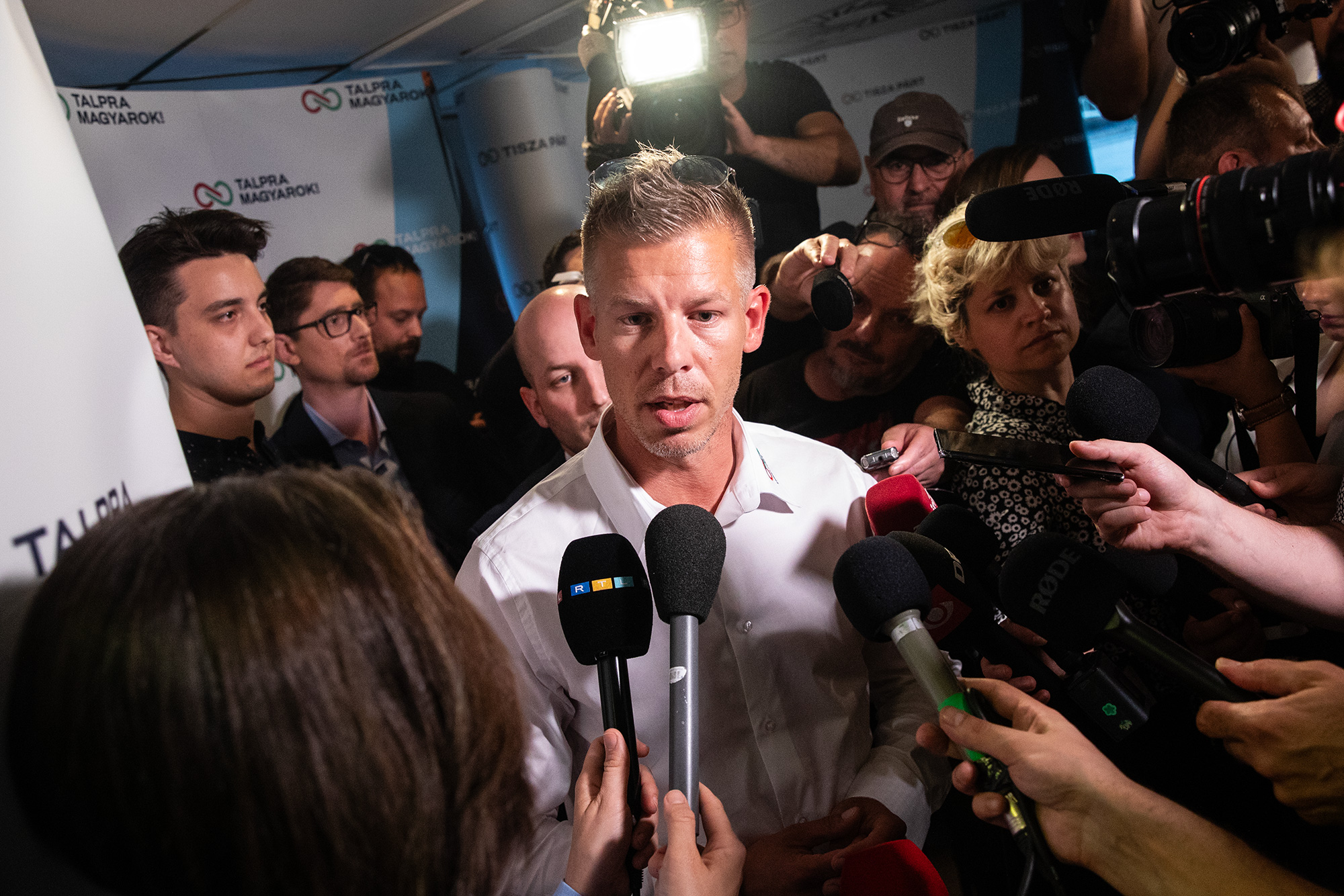 Magyar Péter: Orbán helyében kiírnám az előrehozott országgyűlési választásokat
