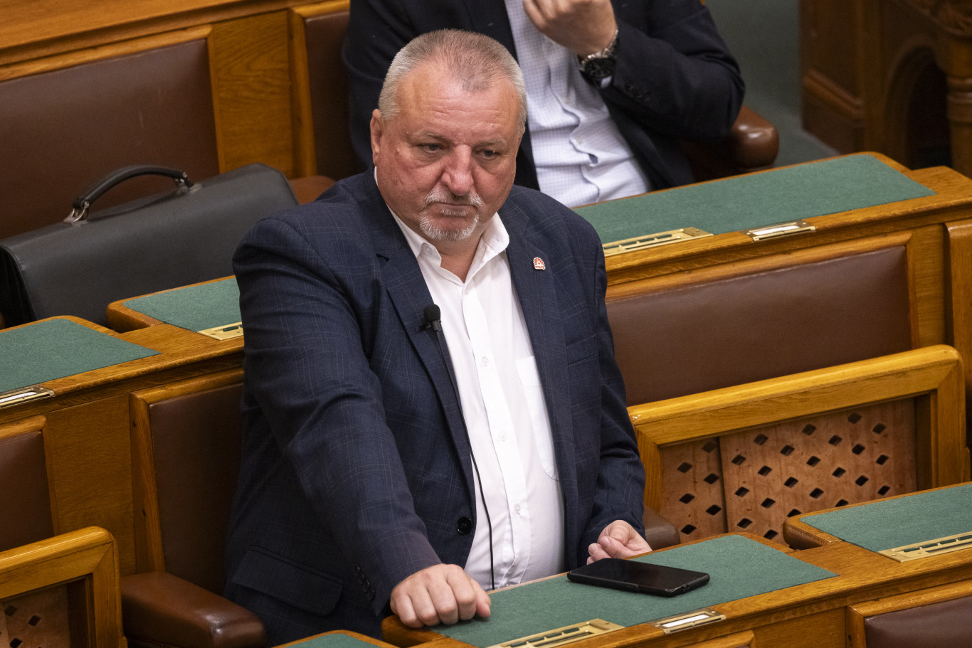 Komjáthi Imre nem adja fel, egyedül vezetné az MSZP-t a jövőben