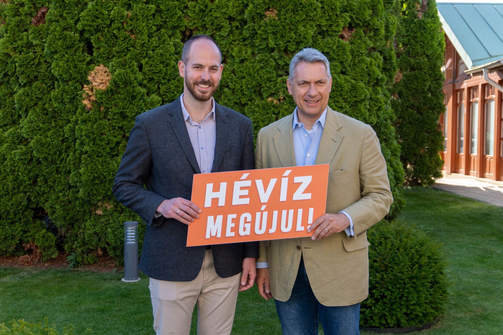 Akkorát buktak a fideszes polgármesterjelöltek Keszthelyen és Hévízen, hogy nyilvánosan mennek egymásnak