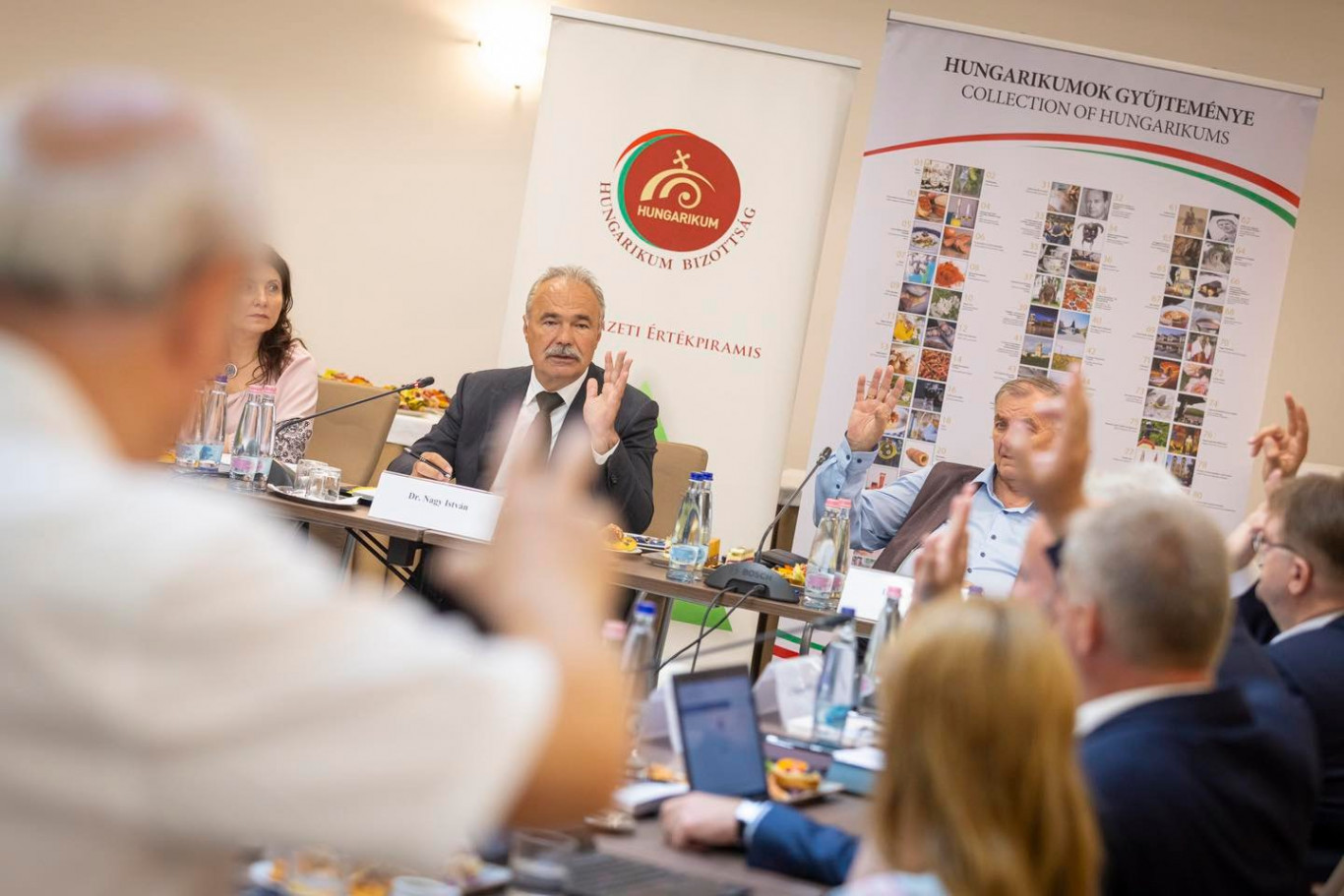 Hungarikum lett a sűrített paradicsom, Értéktárba került a déli harangszó