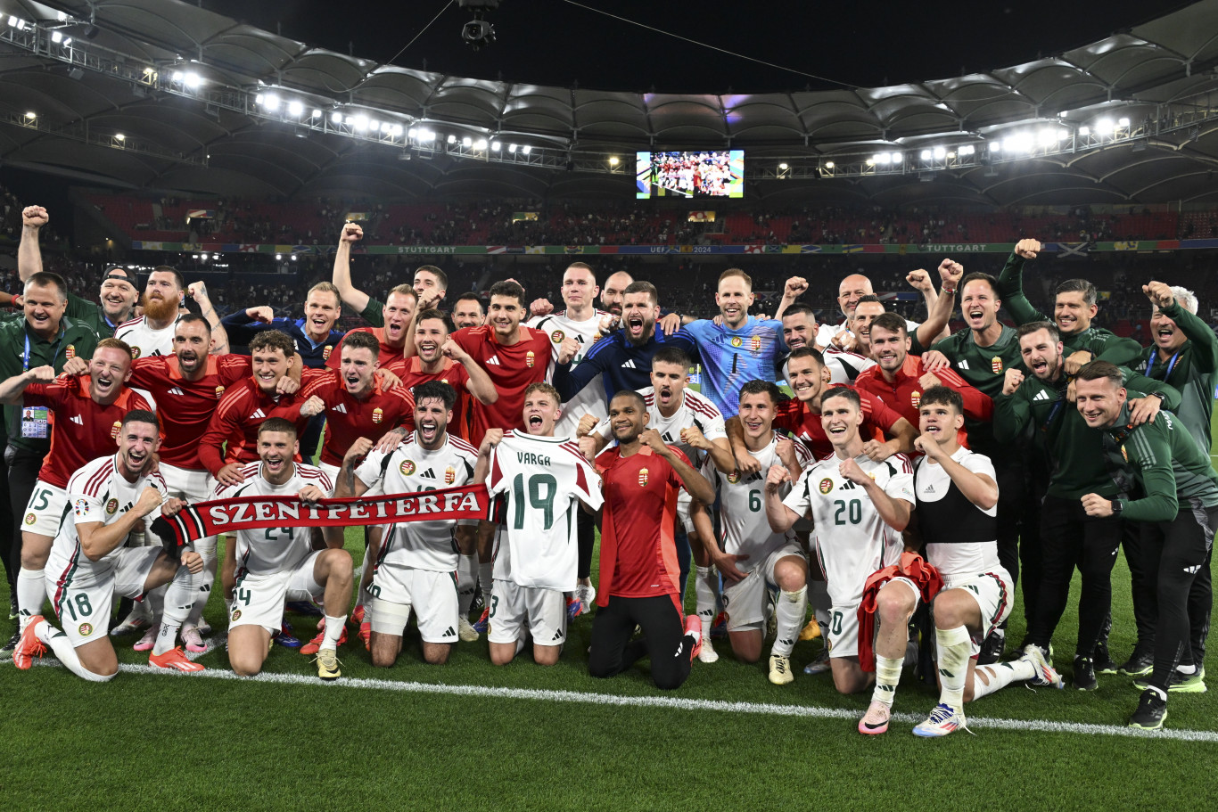 Akár már keddre összejöhet a magyar továbbjutás