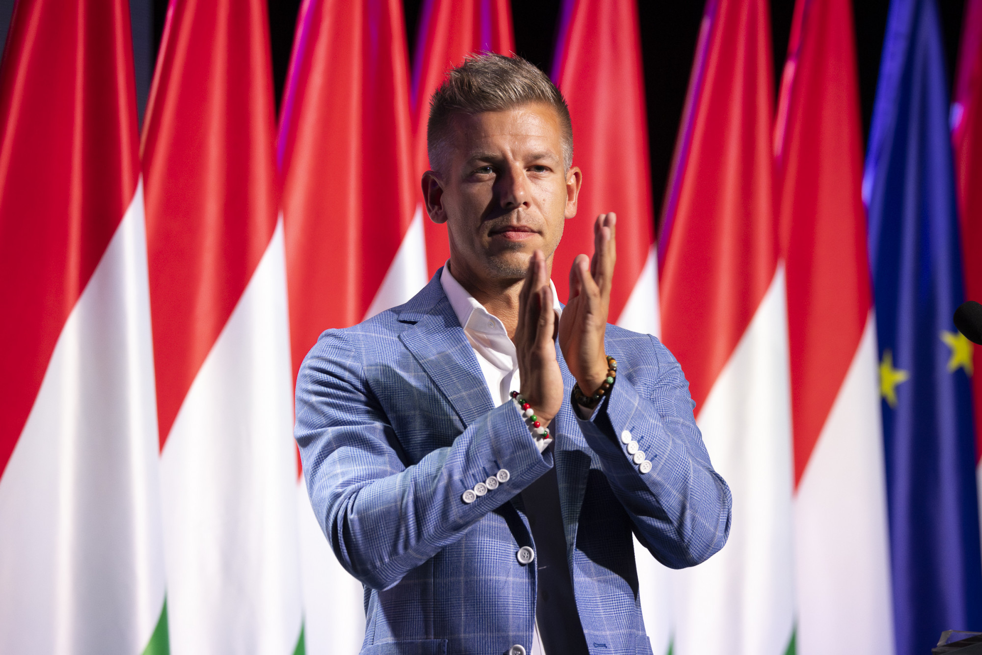 Magyar Péter lett a Tisza Párt elnöke