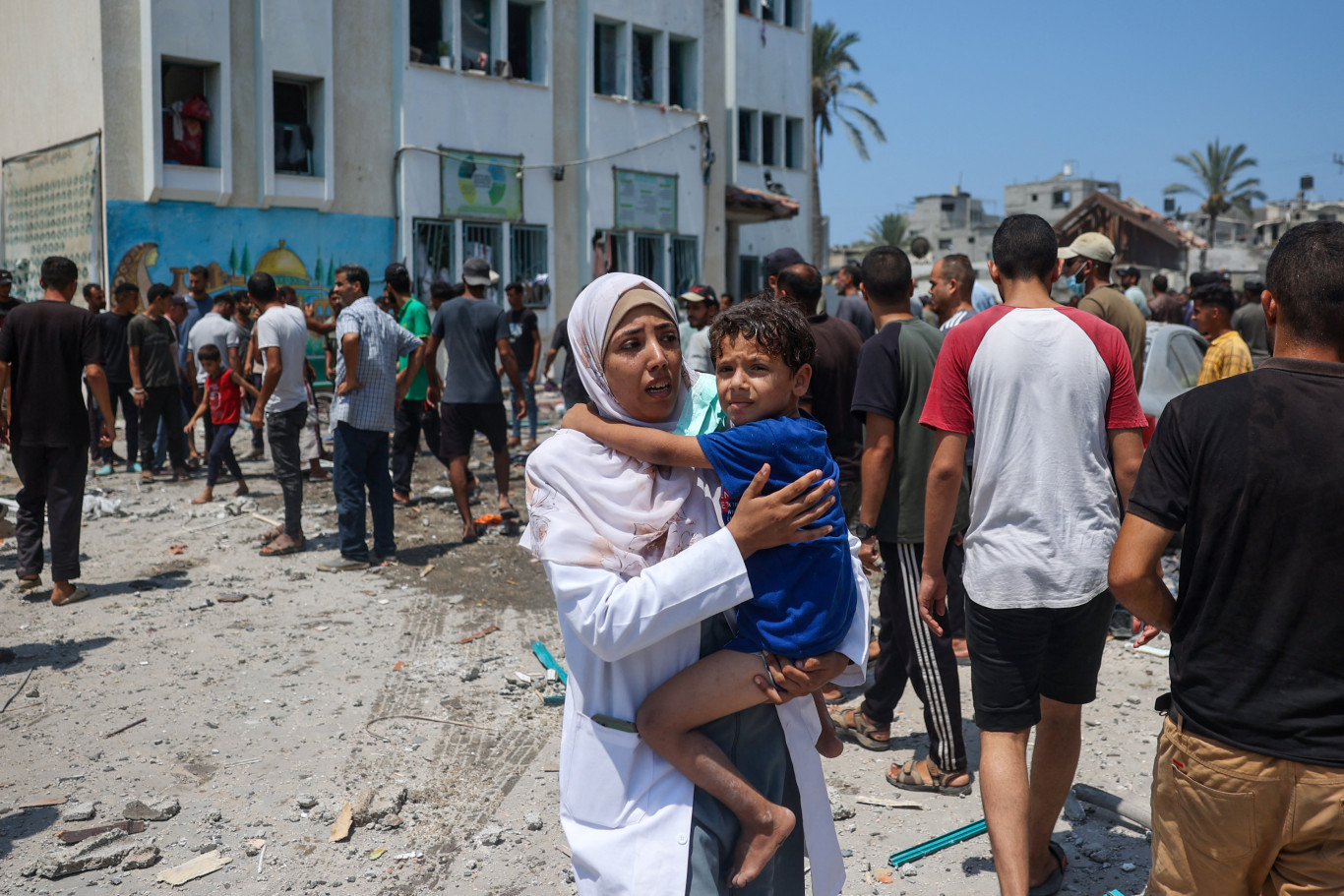 Legalább harmincan meghaltak egy izraeli légicsapásban Gázában