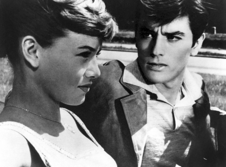 Meghalt Alain Delon