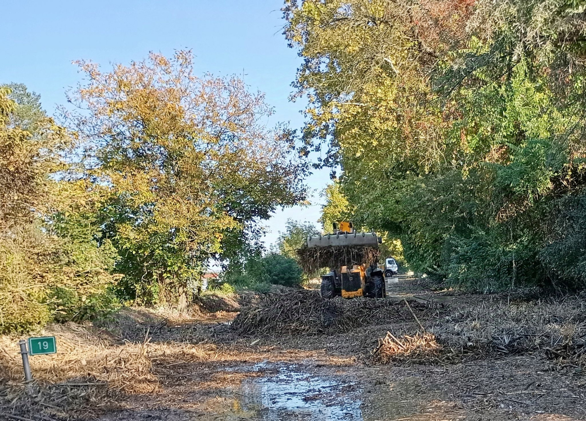 Kisorosziban tisztítják az utat