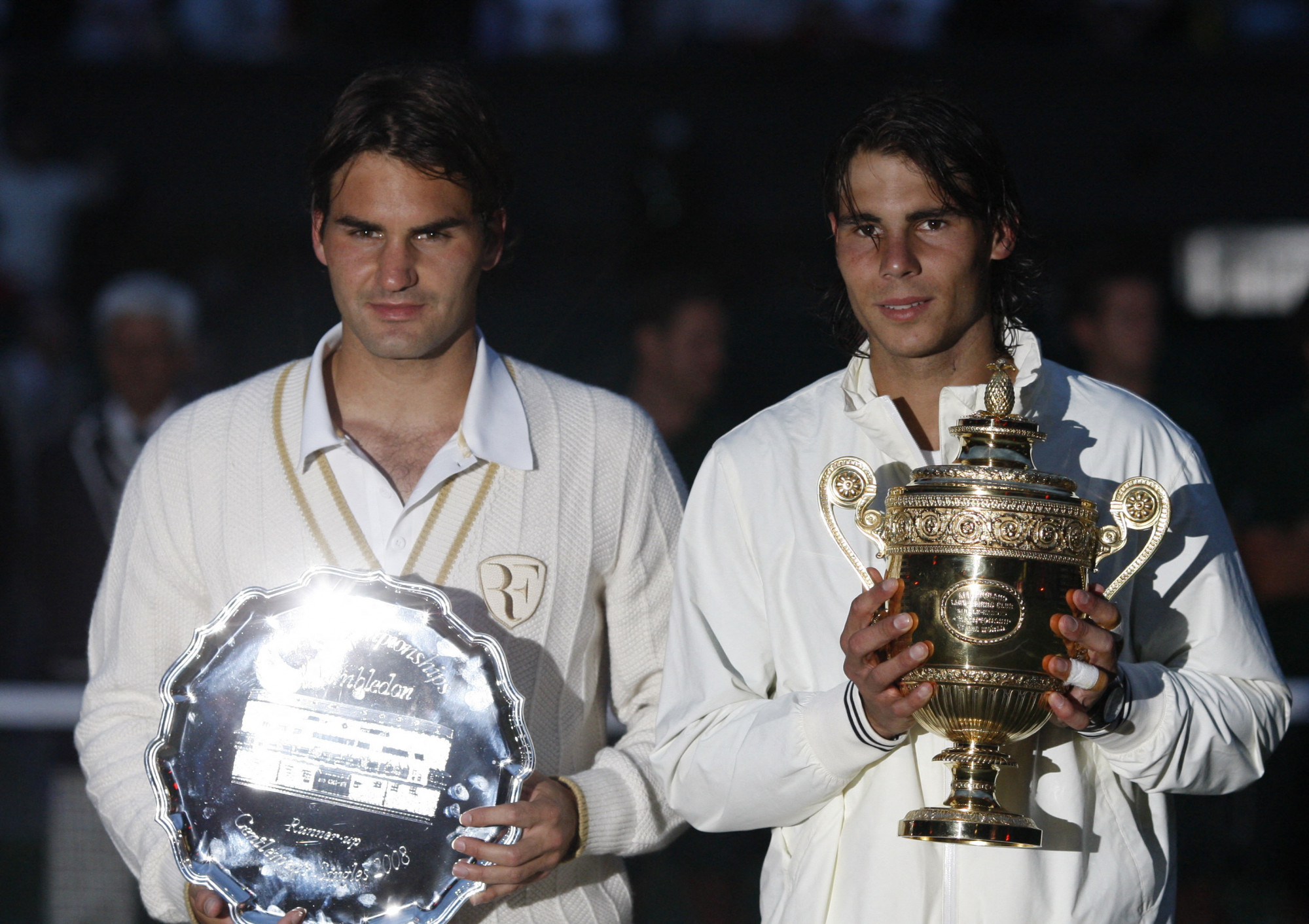 Roger Federer és Rafael Nadal a 2008-as wimbledoni döntő után