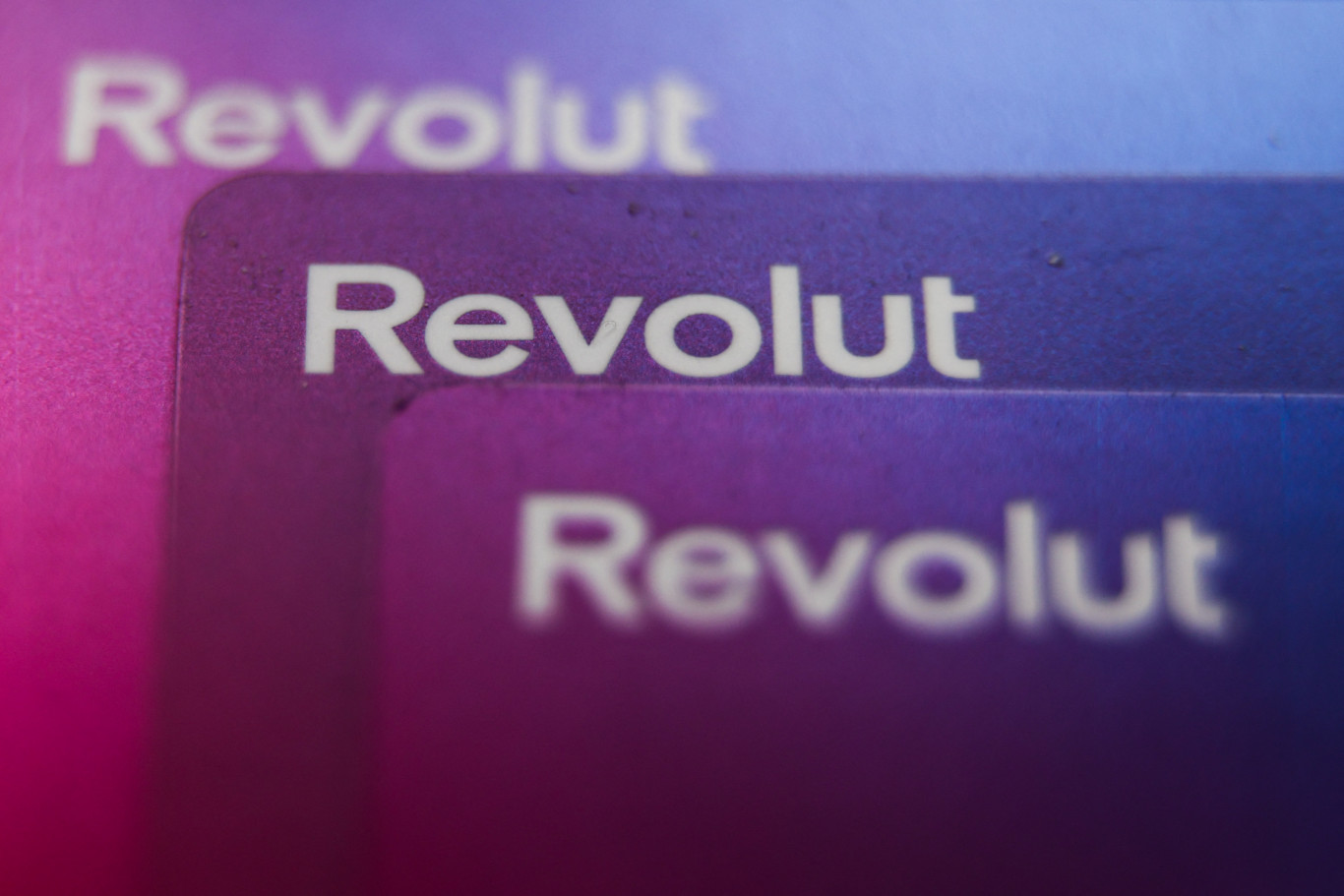 Kivonul kripto szolgáltatásaival a Revolut