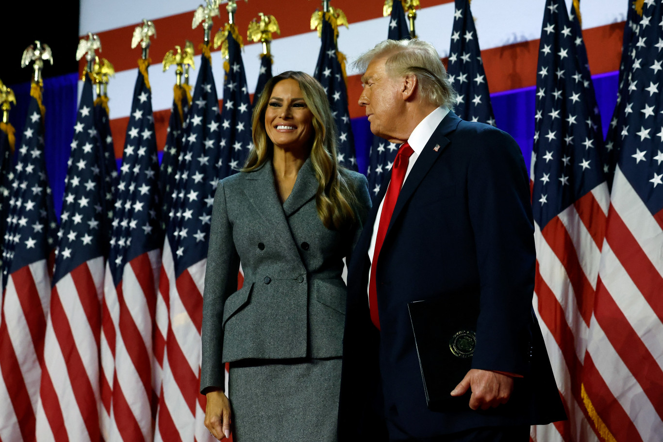 Melania Trump egymilliárd dollárra perelné be Hunter Bident egy Epsteinnel kapcsolatos vád miatt