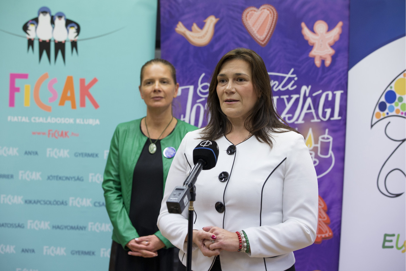 „Megvásárolt” fideszes önkormányzati képviselőket listázva oszlattatta fel az érdi pártszervezetet a Fidesz parlamenti képviselőjelöltje