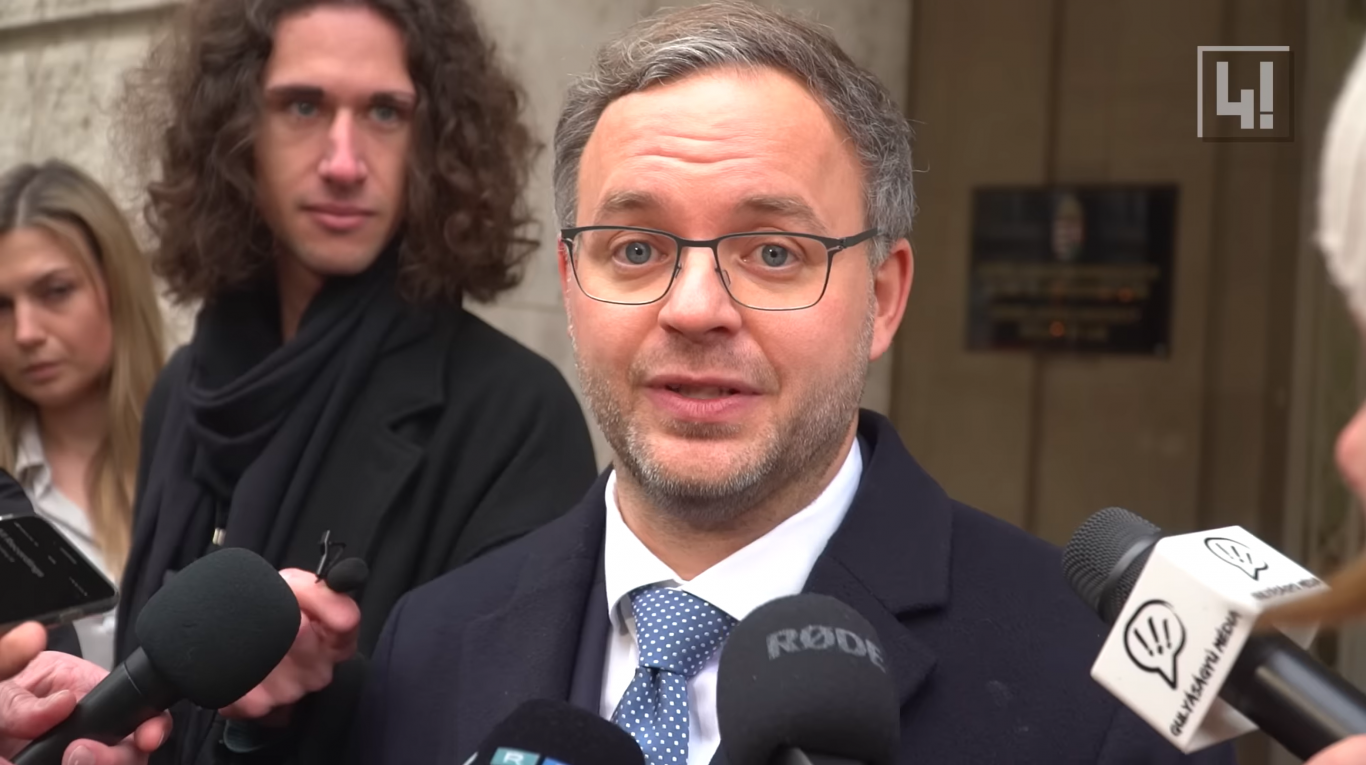 Orbán Balázs szerint nem kellene lemondania a tiszás jelöltsége miatt a Fidesz célkeresztjébe került Gajdos Lászlónak