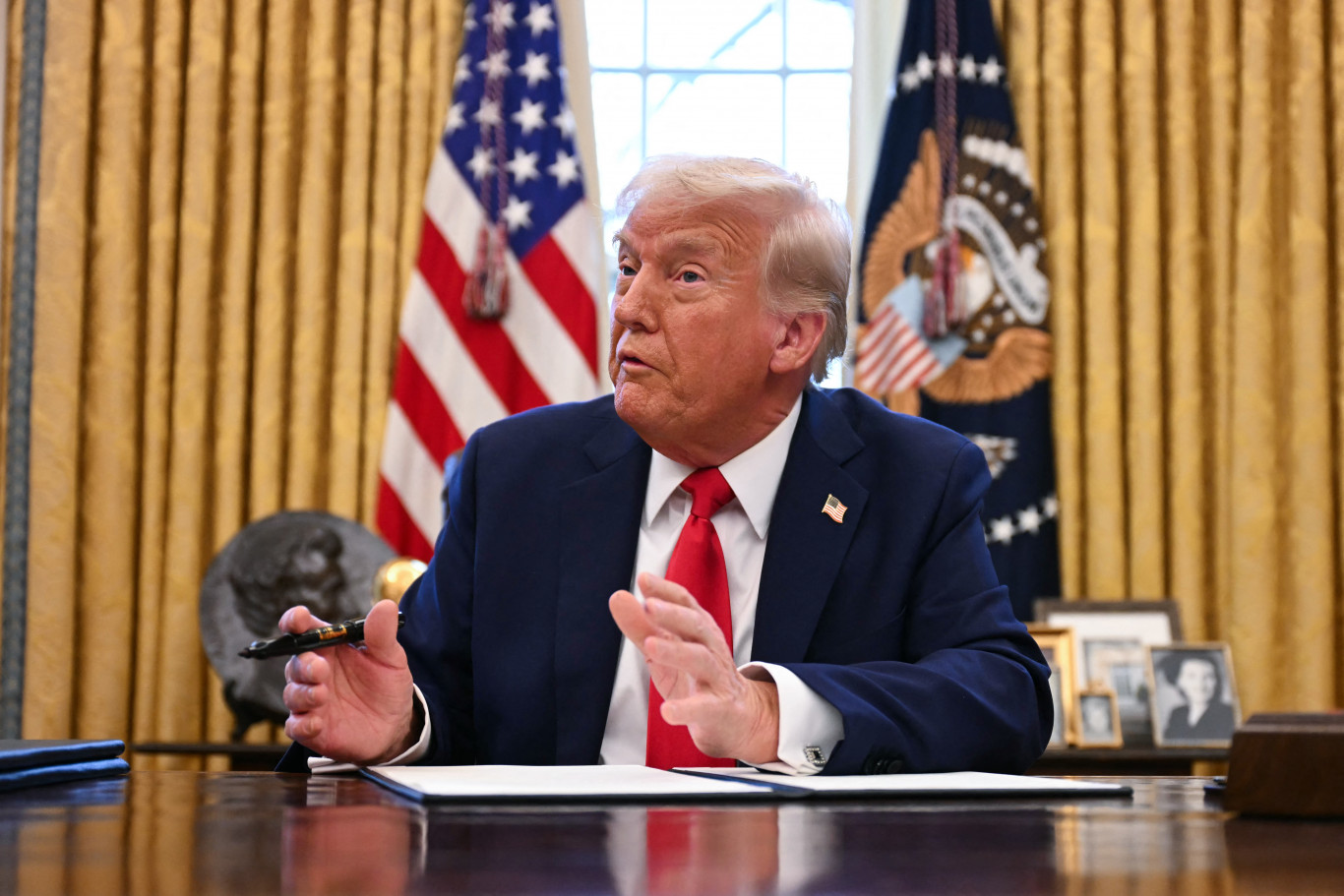 Trump fokozza a kereskedelmi háborút: 25-ről 50 százalékra növeli a kanadai acélra és alumíniumra kivetett vámot