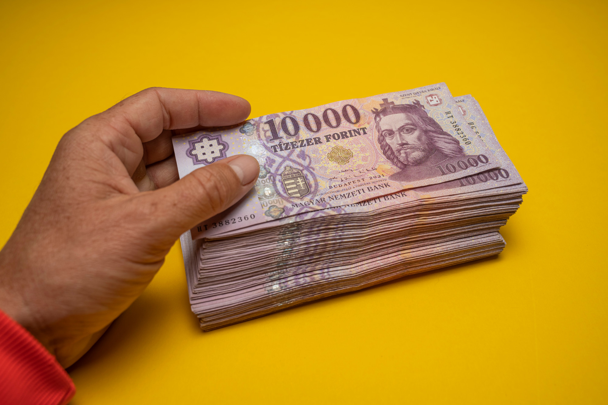 Mint halottnak a csók, annyit ért, hogy az MVM megint százmilliárdokat utalt az államkasszába májusban
