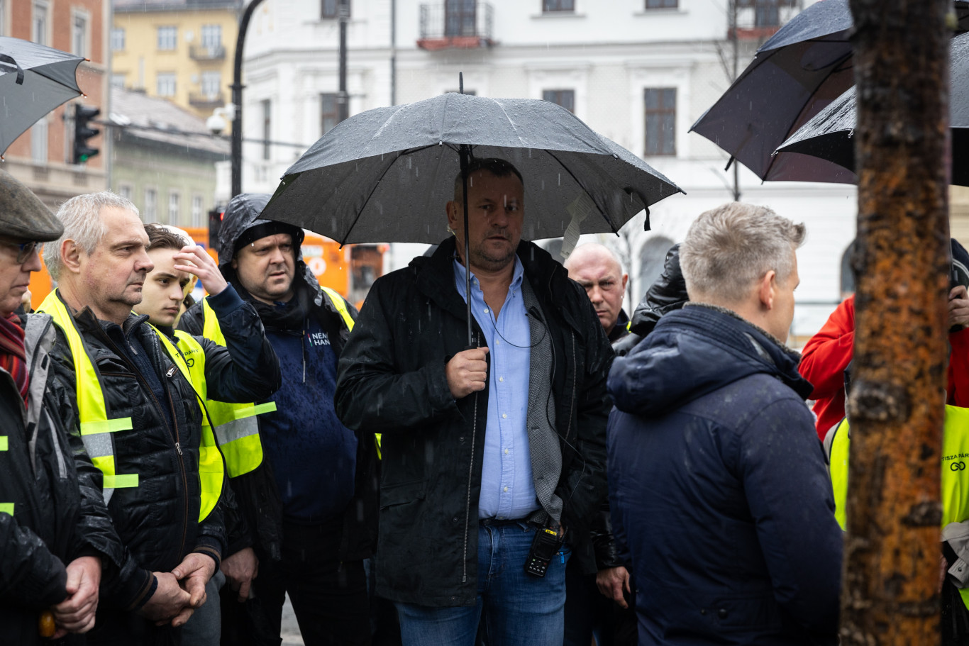 Gyanúsítottként hallgatták ki a Tisza Párt programfelelősét