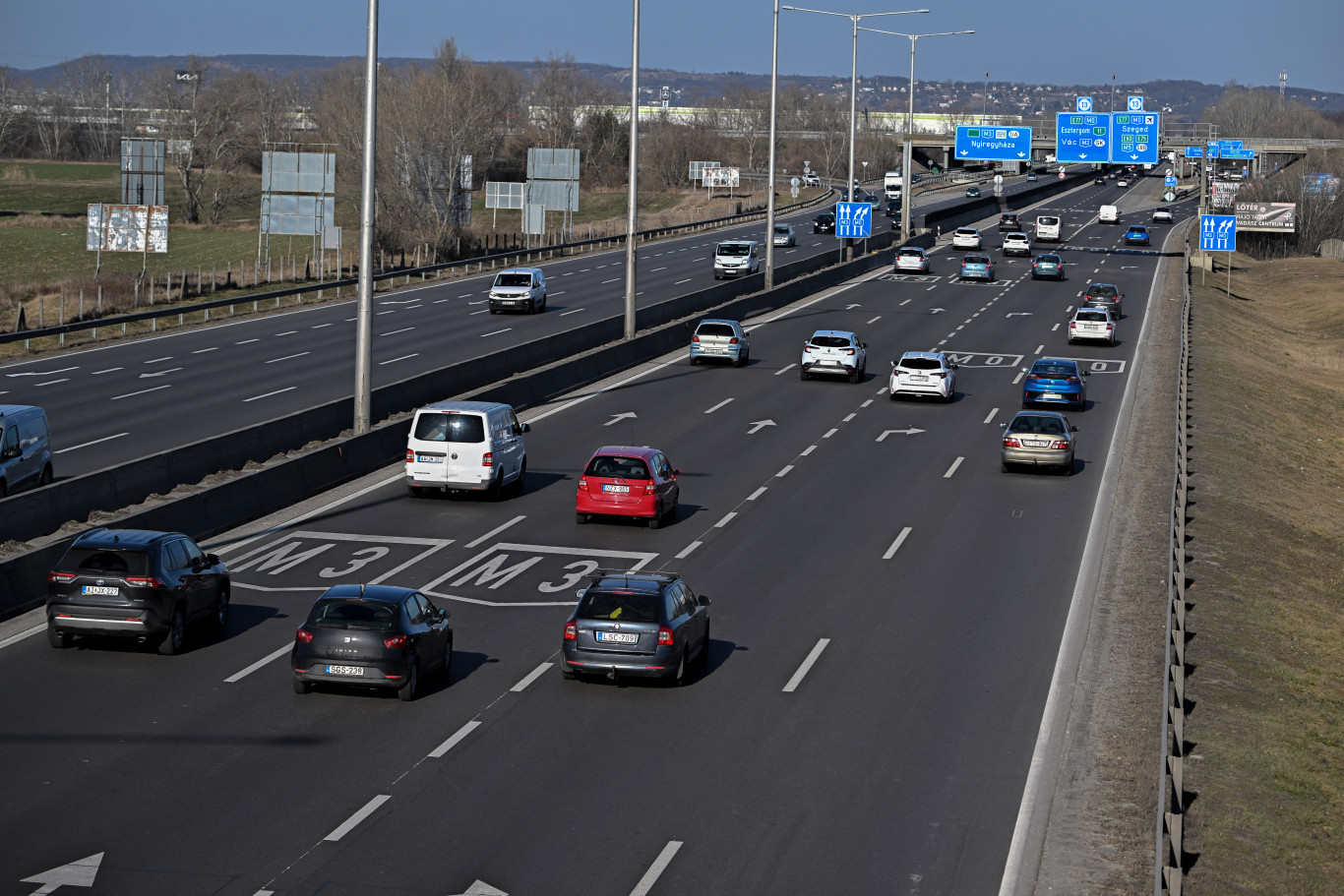 Hétfőtől nem terhelik plusz díjak, ha online veszünk autópálya-matricát