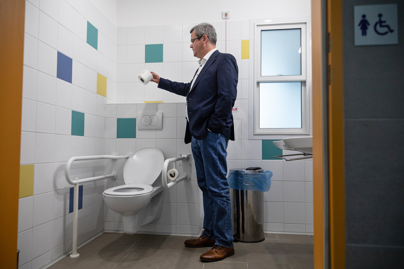 Orbán Viktor kormányrendelet adott ki arról, hogy a kórházakban kell lennie vécépapírnak