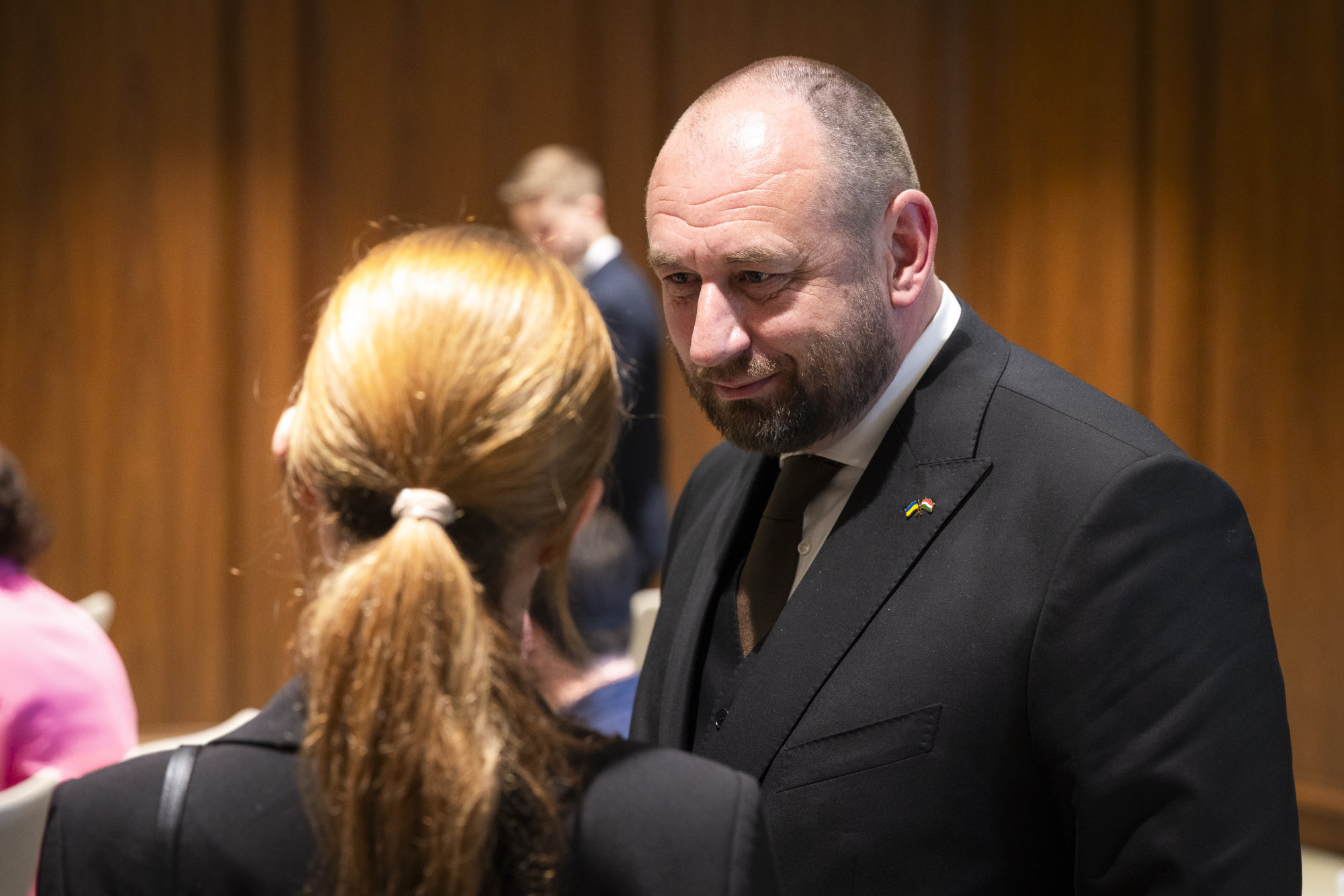 Sándor Fegyir: A magyar fél sokszor a tények ellenőrzése nélkül reagál, de türelmesnek kell lenni, hiszen ez a helyzet csak Oroszországnak jó