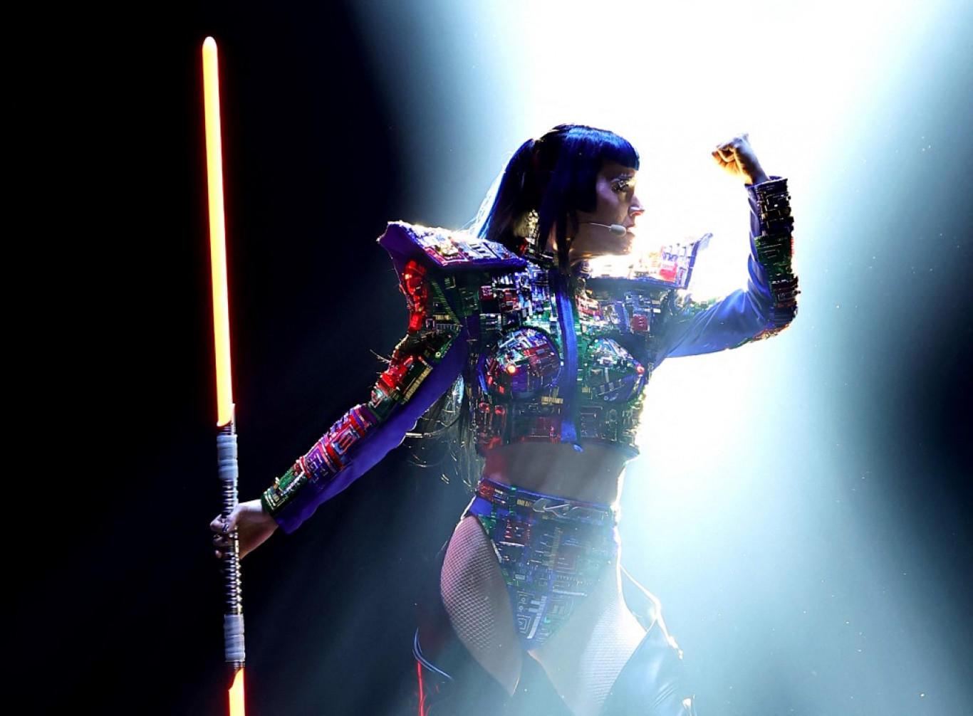 Katy Perrynek már nem azt kell bánnia, hogy kilőtték az űrbe, hanem azt, hogy visszajött