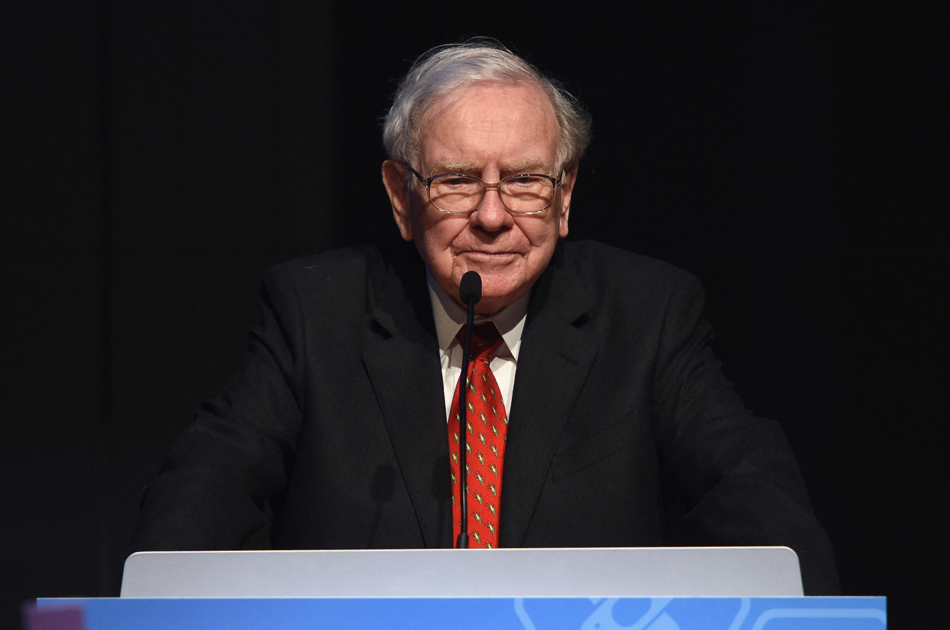 Warren Buffett megszakítja Bill Gates támogatását Epstein ügy után Warren Buffett megszakítja Bill Gates támogatását Epstein ügy után