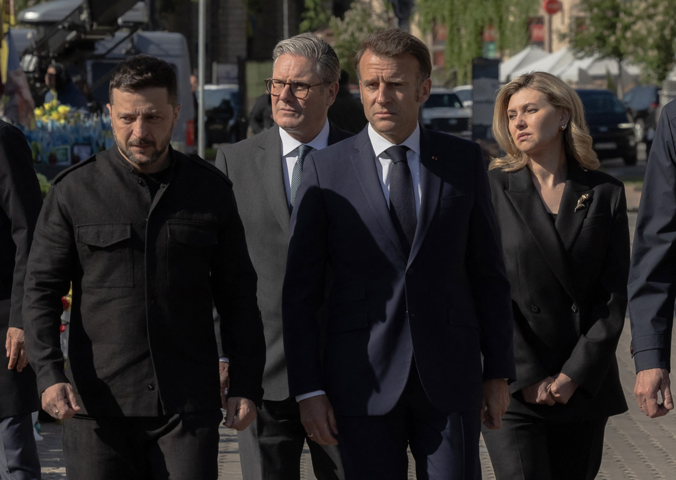 Feltétel Nélküli Tűzszünet Javaslat: Zelenszkij és Macron Áttekintése az Ukrajnai Háború Kapcsán Feltétel Nélküli Tűzszünet Javaslat: Zelenszkij és Macron Áttekintése az Ukrajnai Háború Kapcsán