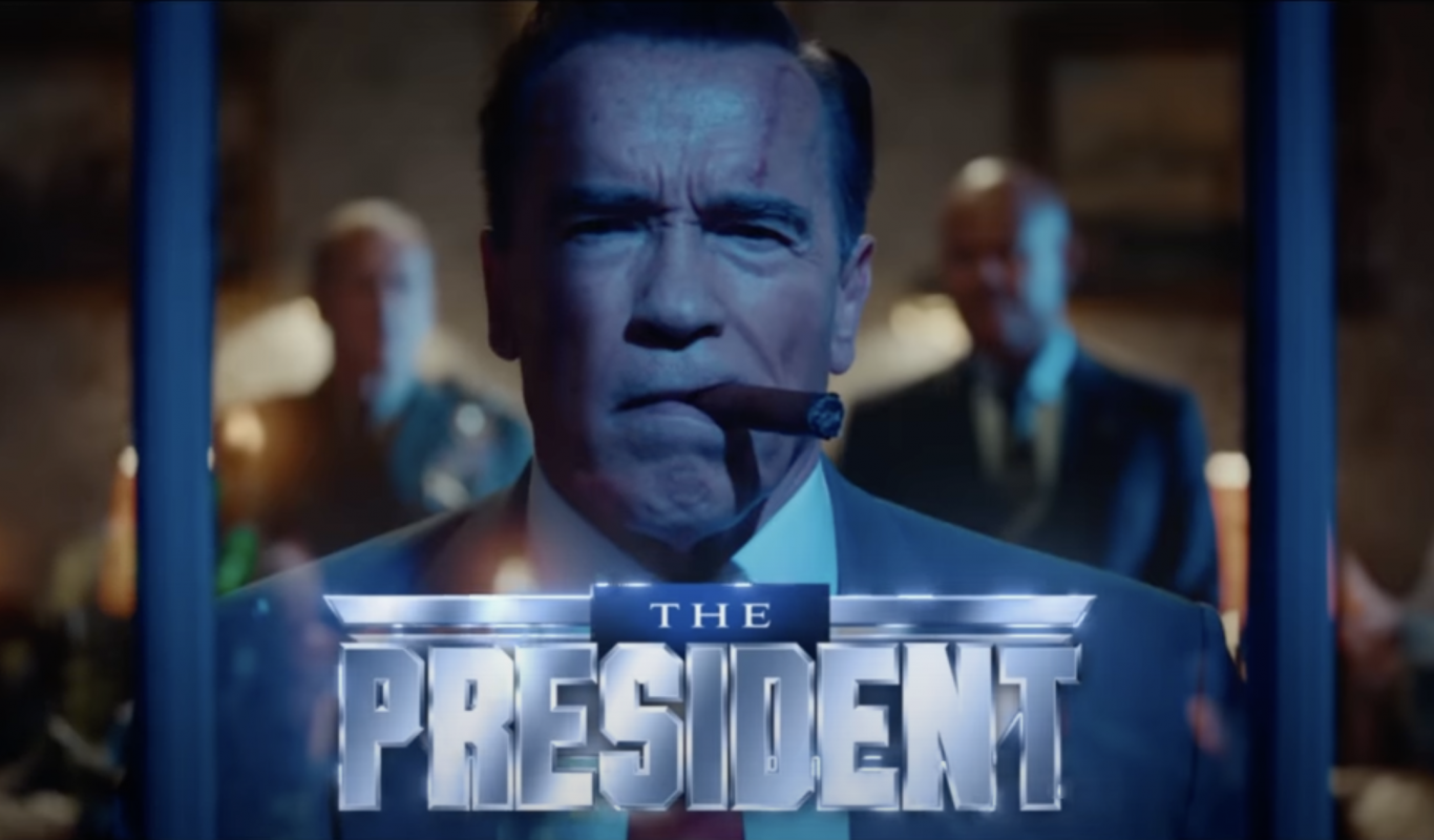 A szivarozó Arnold Schwarzenegger Adolf Hitlerrel kardozik a Kung Fury 2 kiszivárgott jeleneteiben