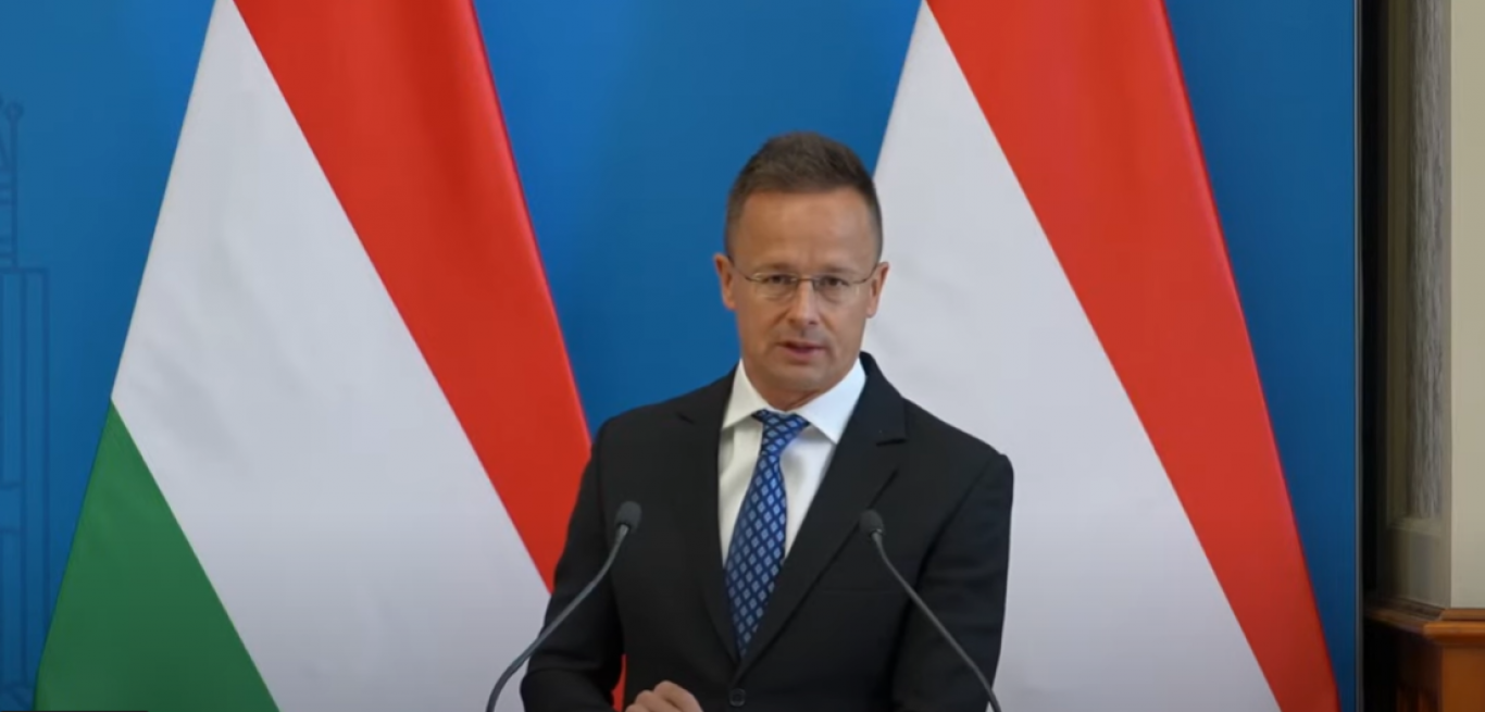 Szijjártó: Tényleg azt kellene mondani, hogy nem fogunk együttműködni Románia következő elnökével?