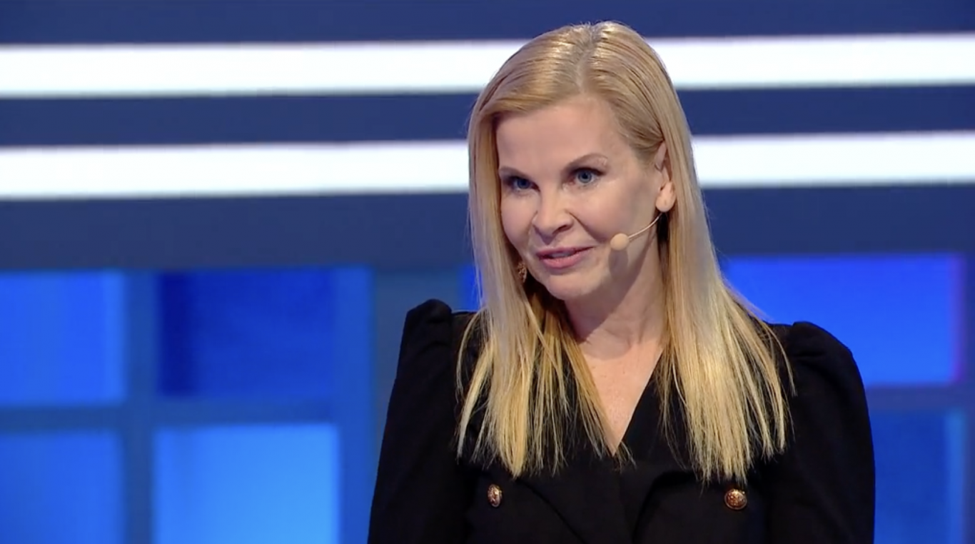 „Ha nem akarsz egy putyini vagy Orwell-i világban élni, akkor neked is szükséged van a szabad sajtóra” – írta a TV2 egyik házicelebje az „átláthatósági” törvényről
