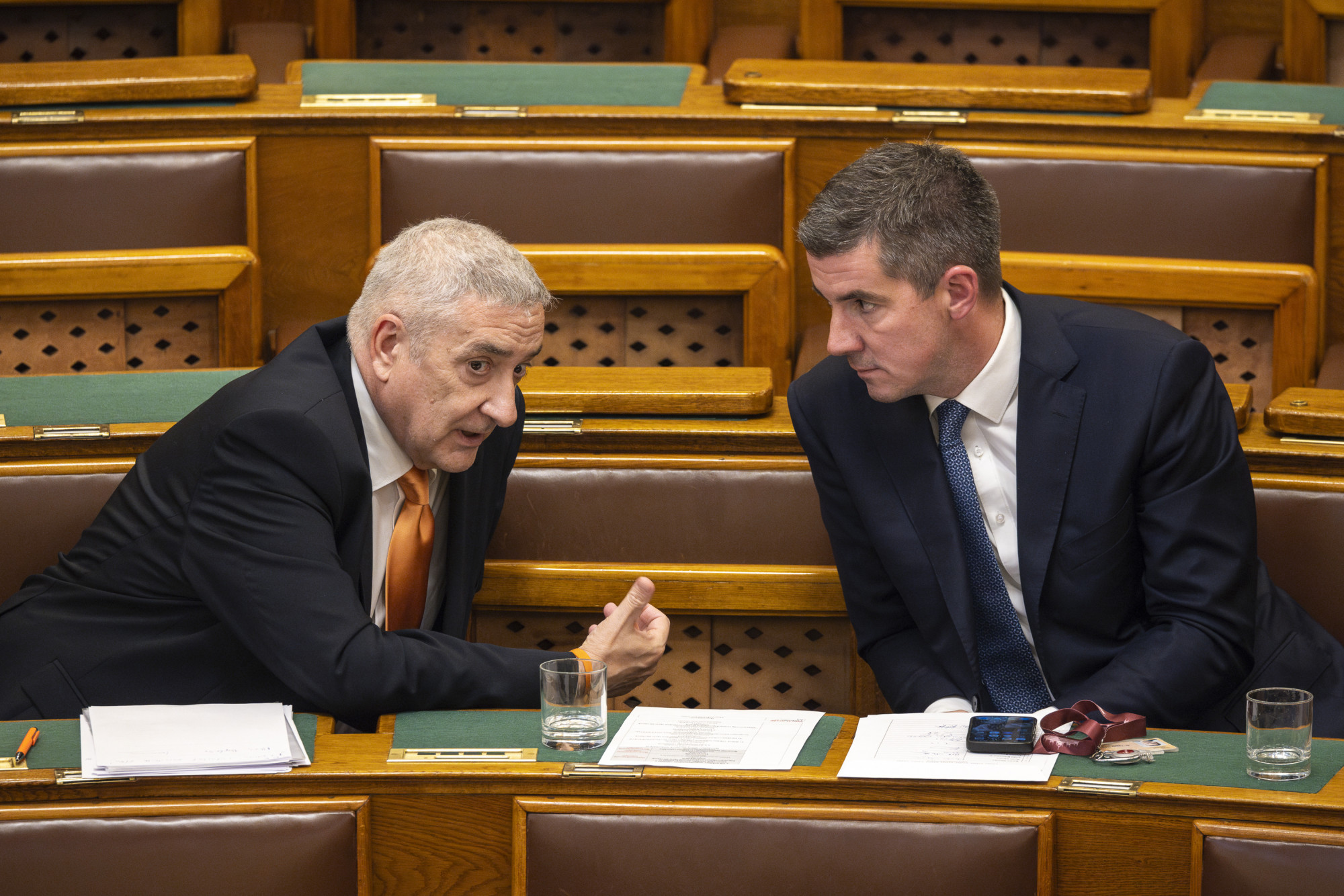 Uj Péter: Direkt diktatúra akkor őszig elhalasztva
