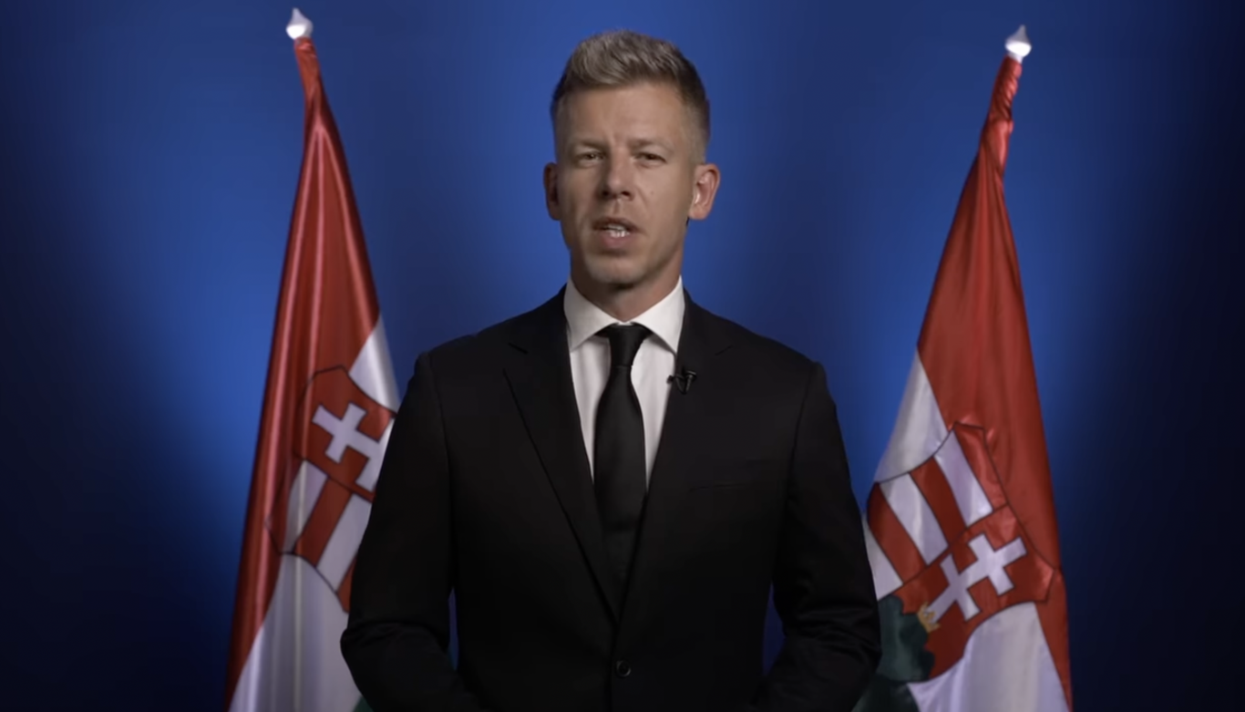 Magyar válaszolt Mészárosnak: Bilincs, bilincs, rács, rács
