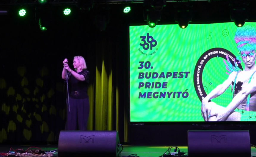 Tarr Bélával, Liluval, ellenzéki politikusokkal, nagykövetekkel és Bödőcs-klippel megnyílt az idei Pride fesztivál