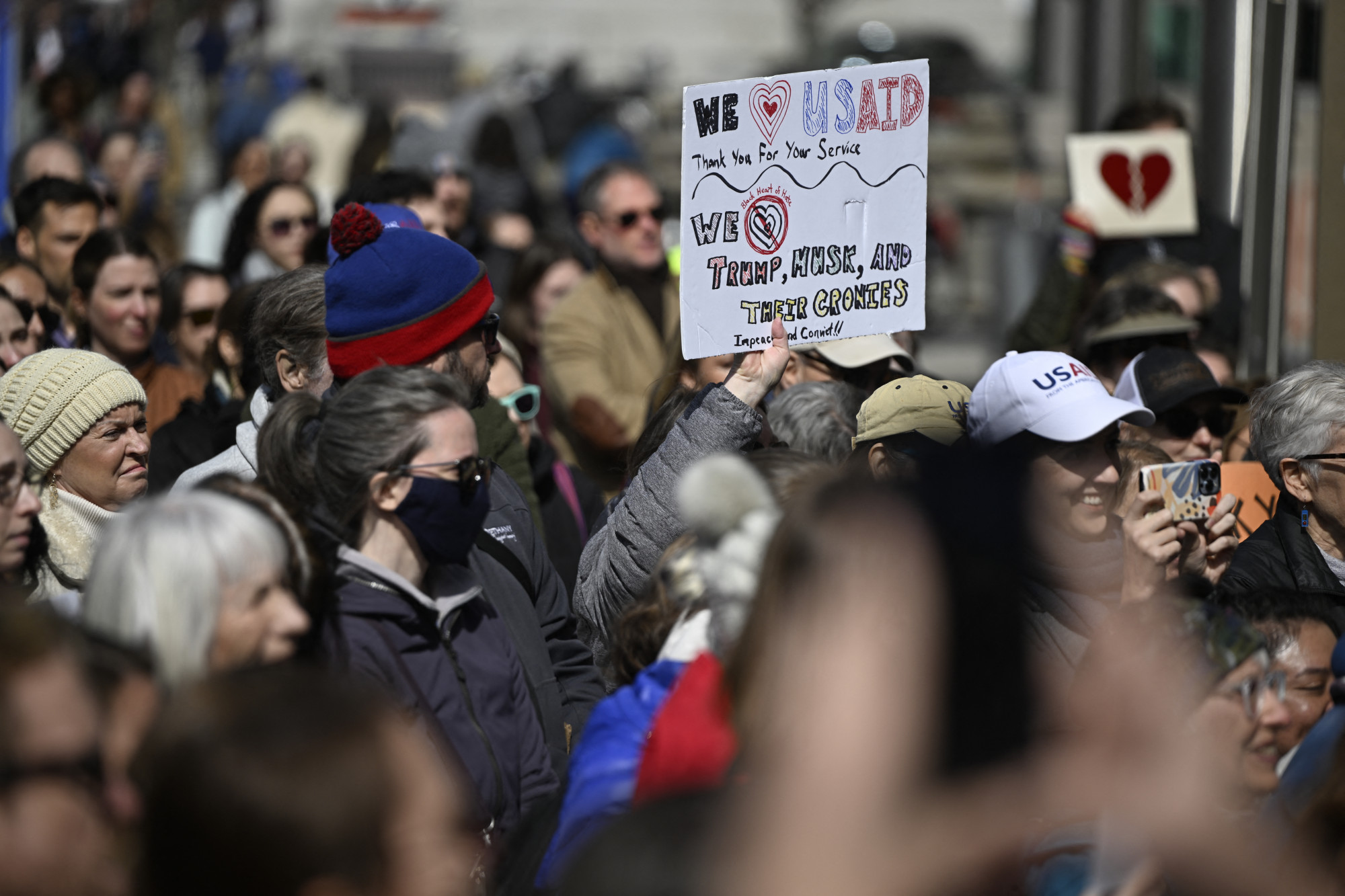 Akár 14 millió áldozata is lehet 5 év alatt az amerikai humanitárius segélyek visszavágásának