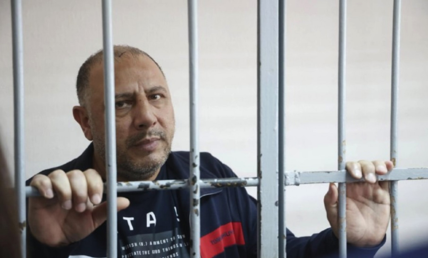 Fokozódik az orosz–azeri feszültség, az orvos szakértők szerint megkínozhatták haláluk előtt a Szafarov testvéreket
