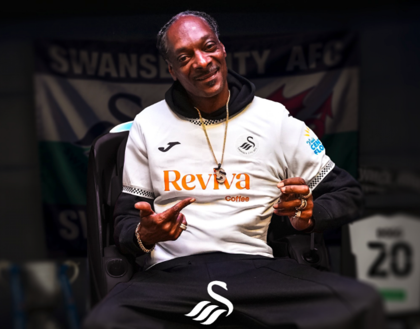 Snoop Dogg társtulajdonos lett a walesi Swansea  focicsapatában